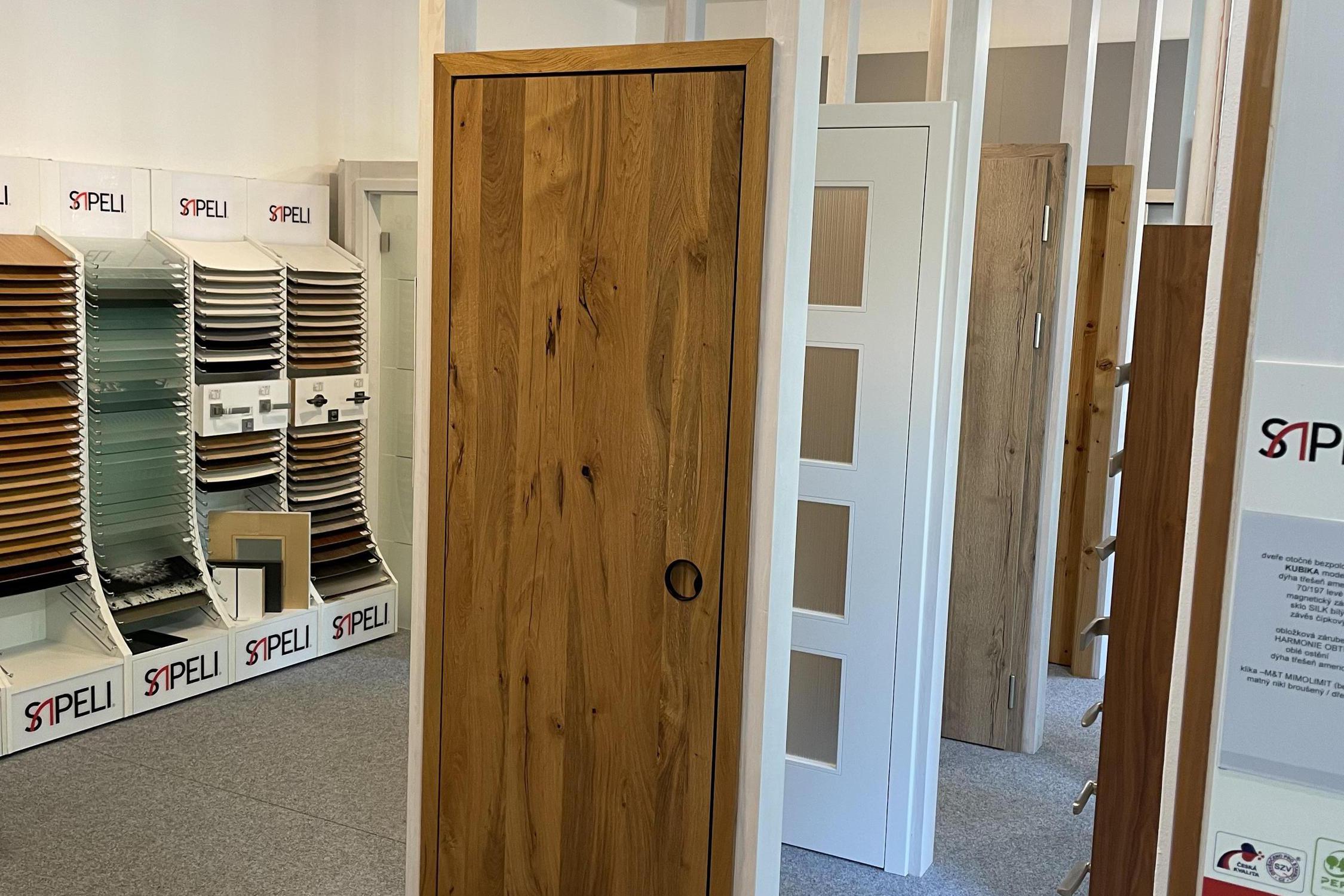 DEOS dveře okna schodiště