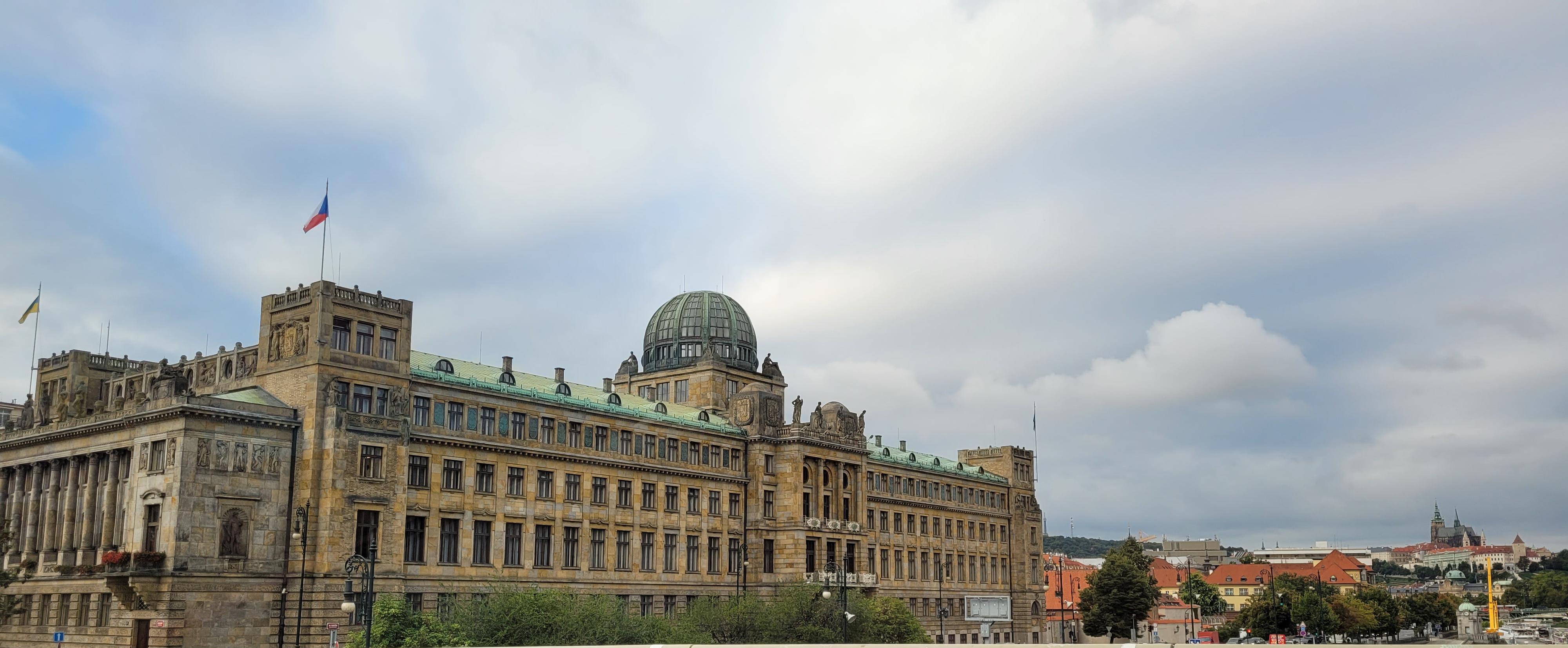 Ministerstvo průmyslu a obchodu foto 4