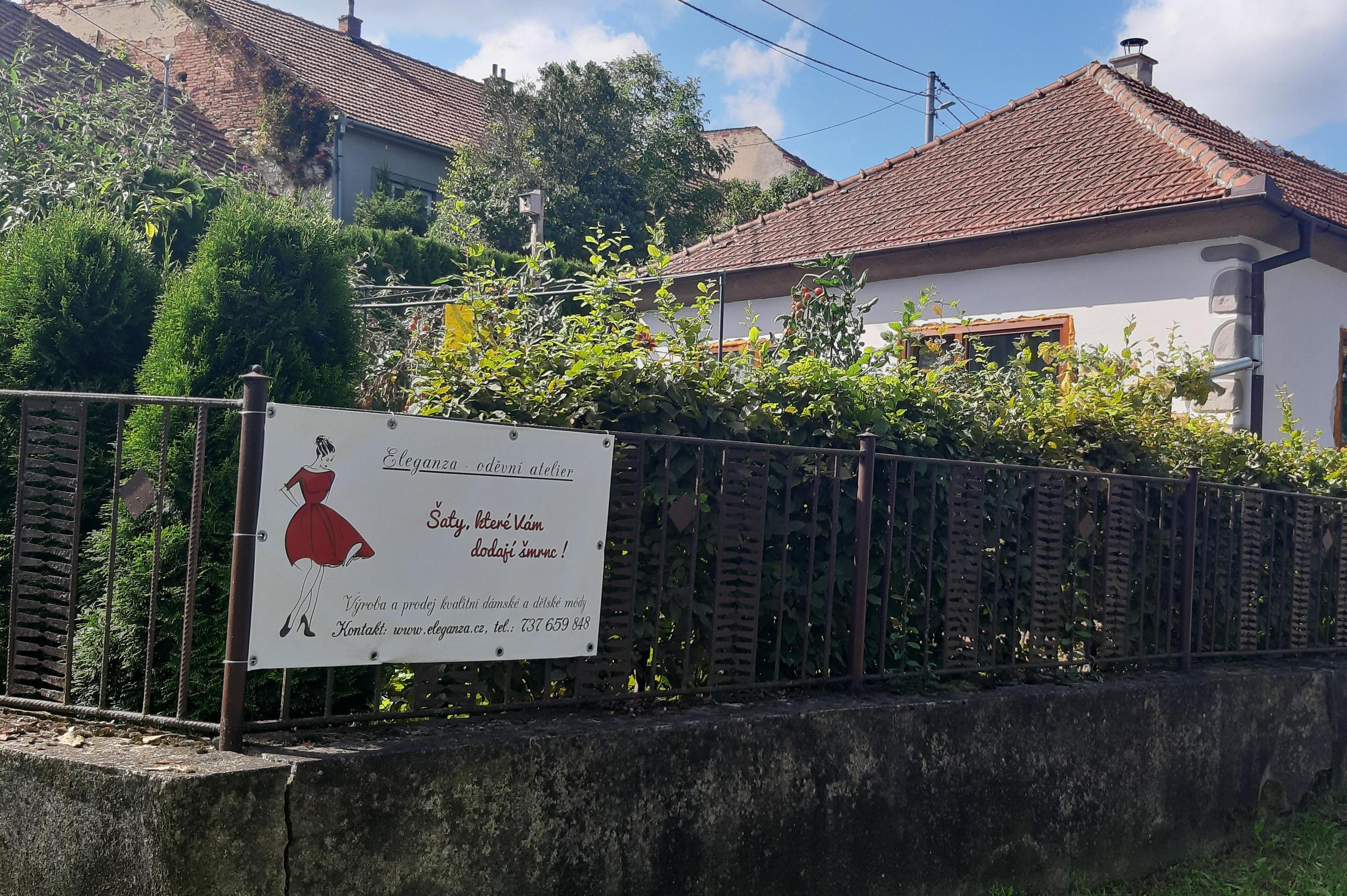 Eleganza - móda, styl a šmrnc