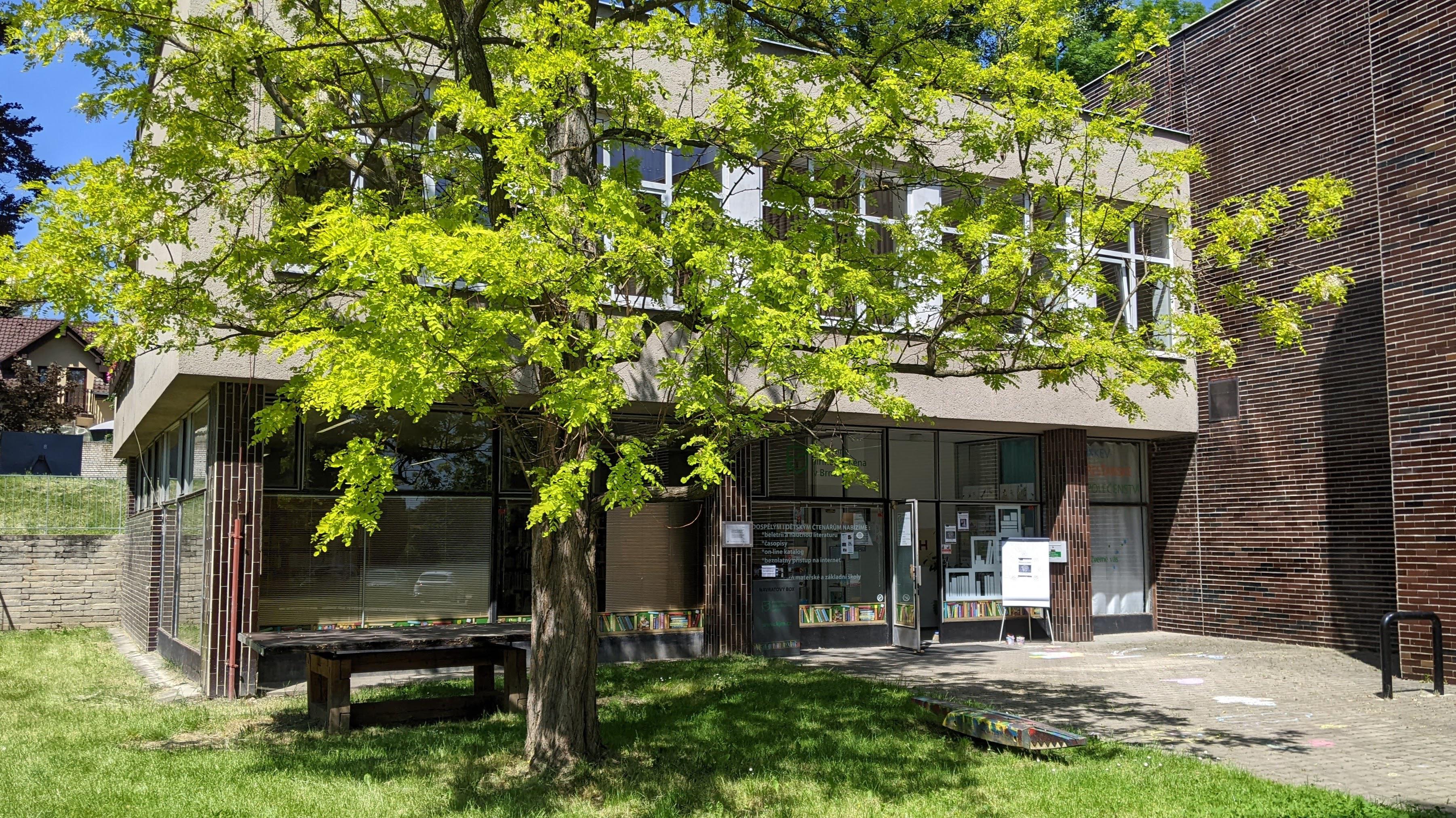 Knihovna Jiřího Mahena v Brně foto 3