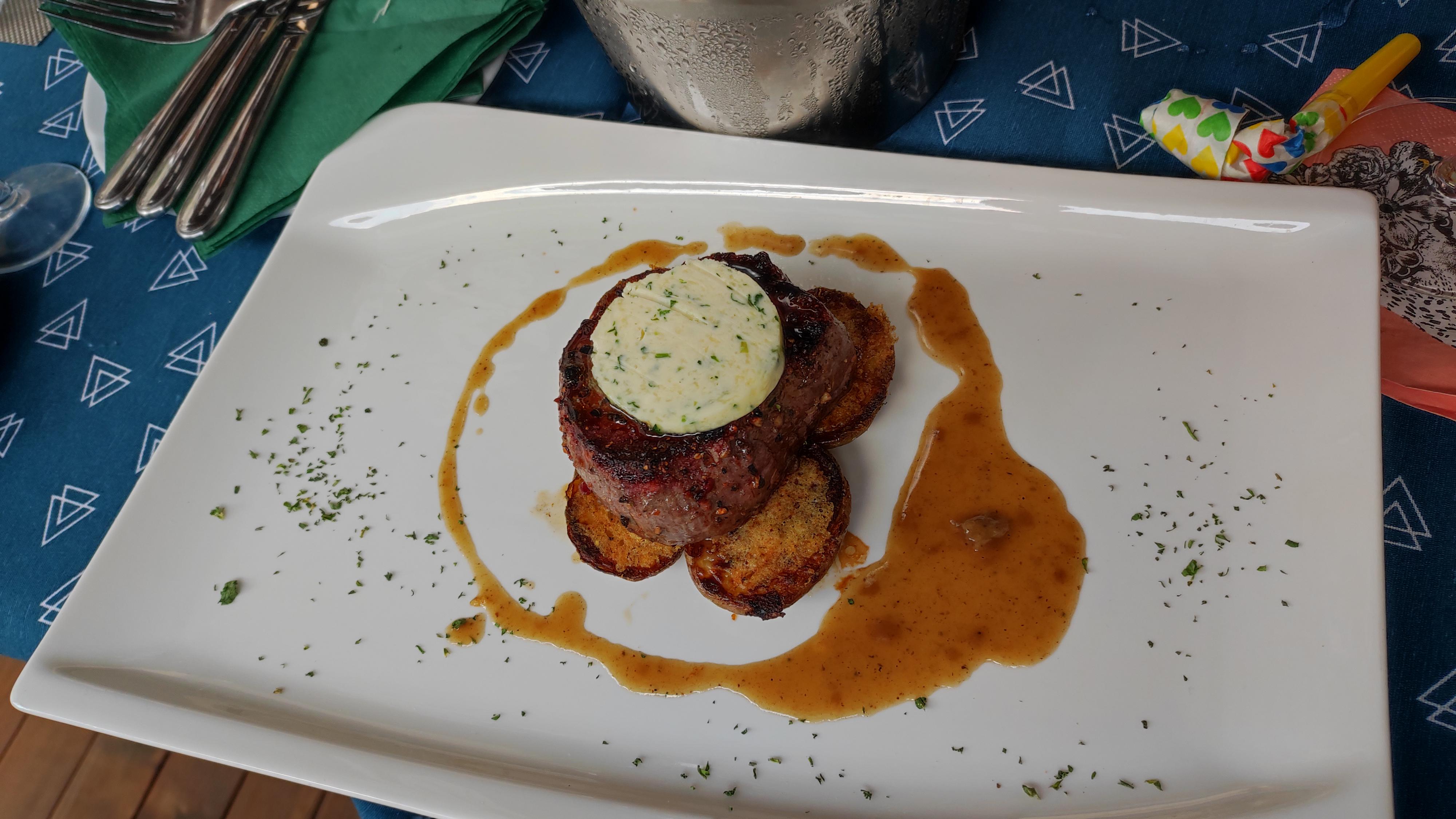 Špaček na grilu foto 6