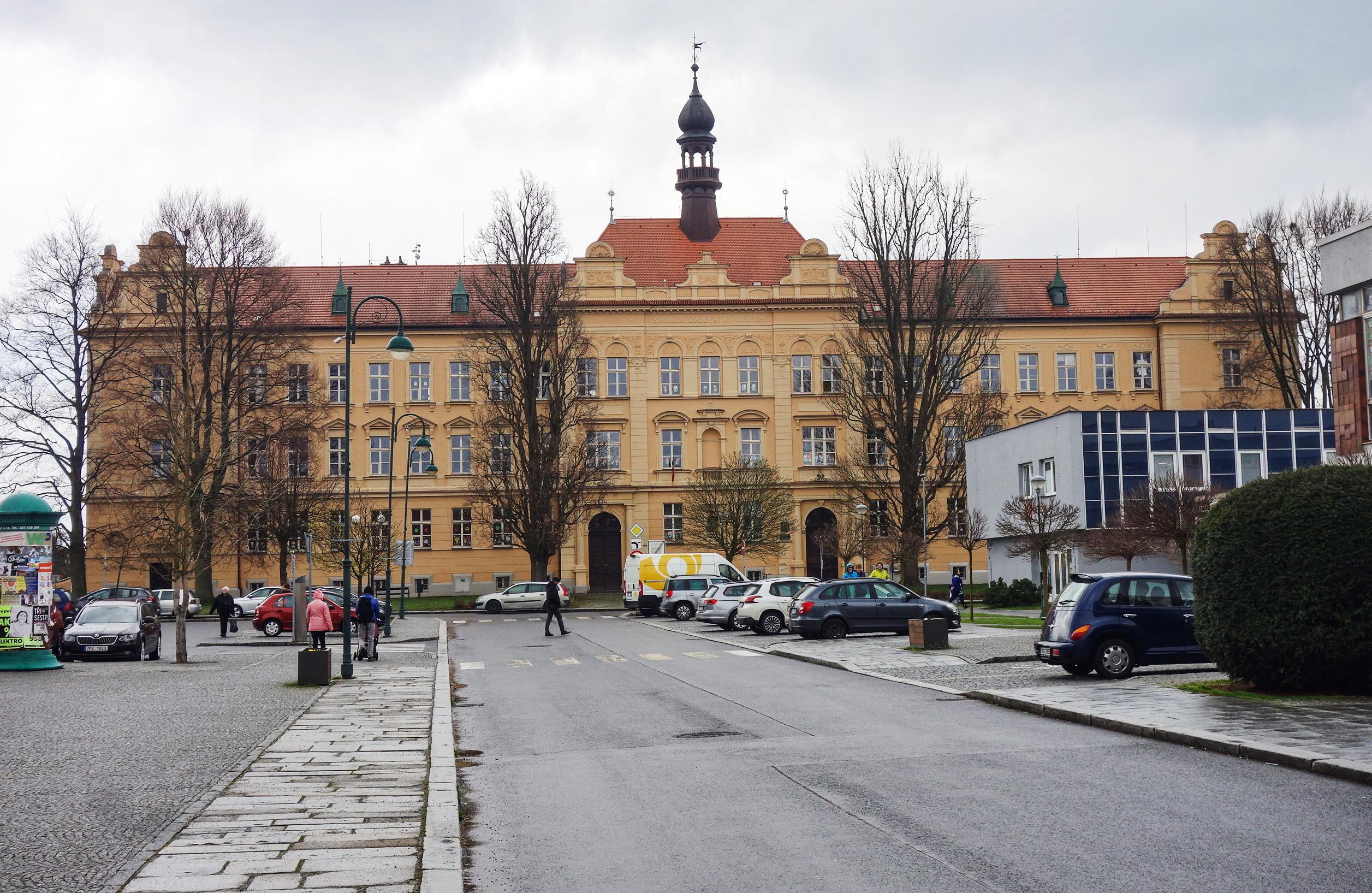 ZŠ J. A. Komenského, Blatná foto 2