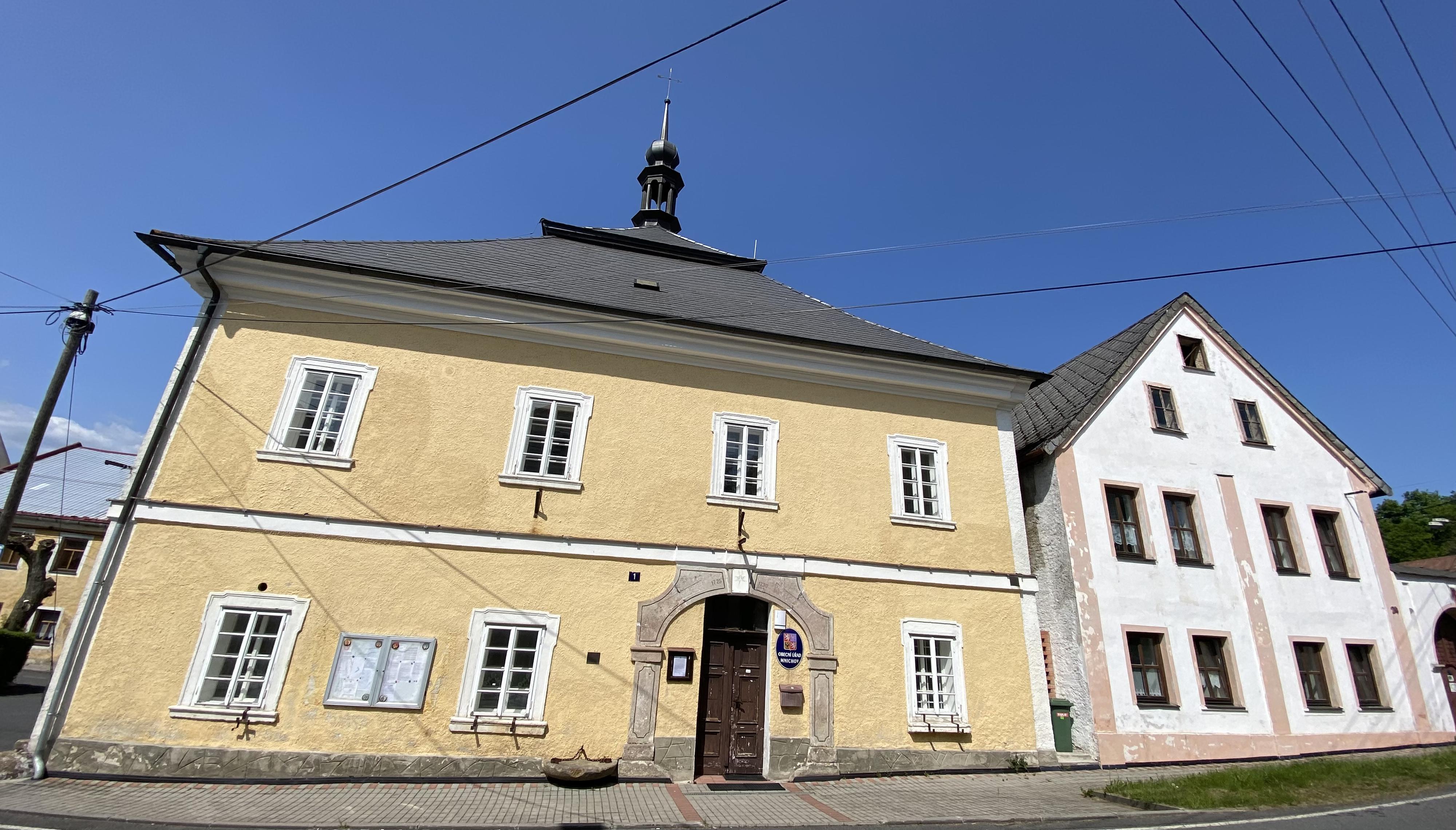 Mnichov - obecní úřad foto 3