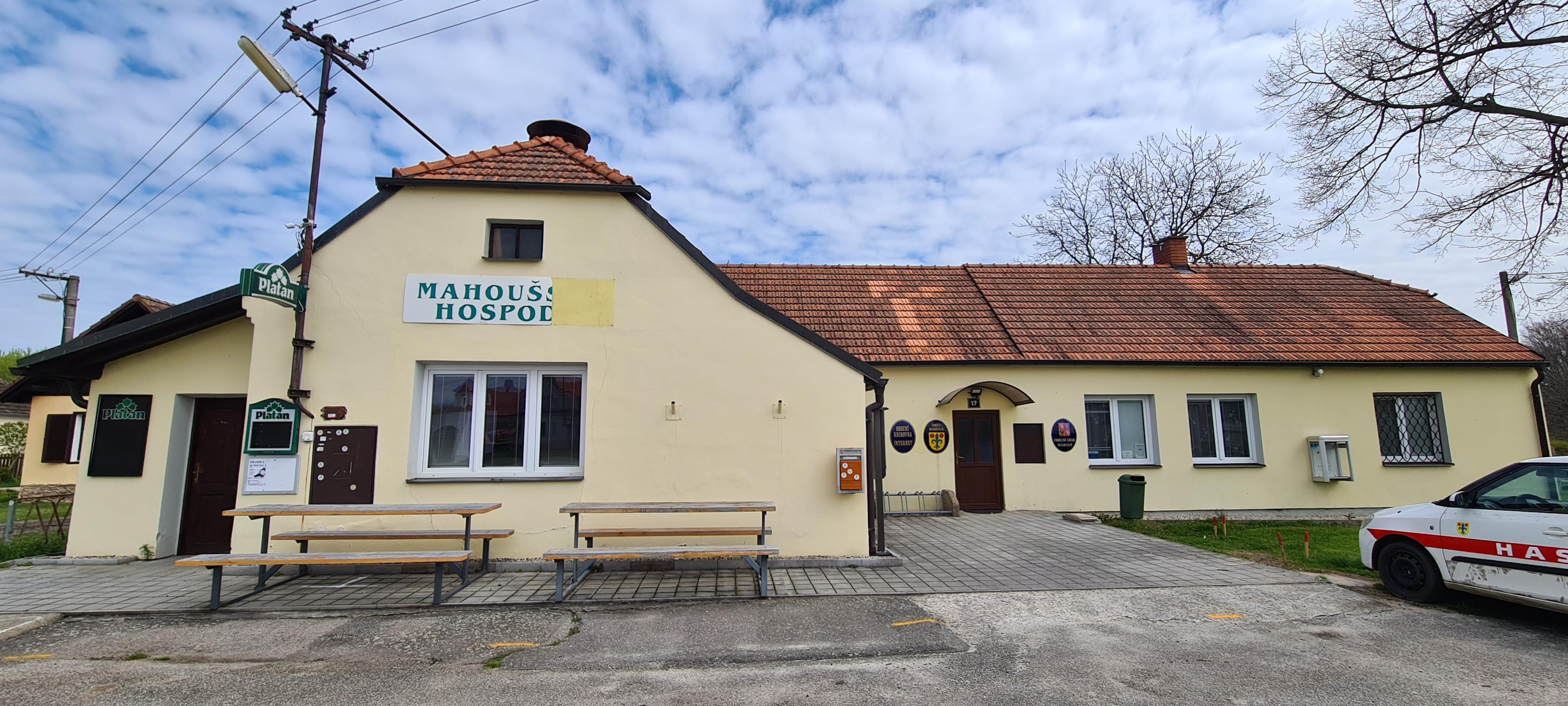Mahoušská hospoda foto 2