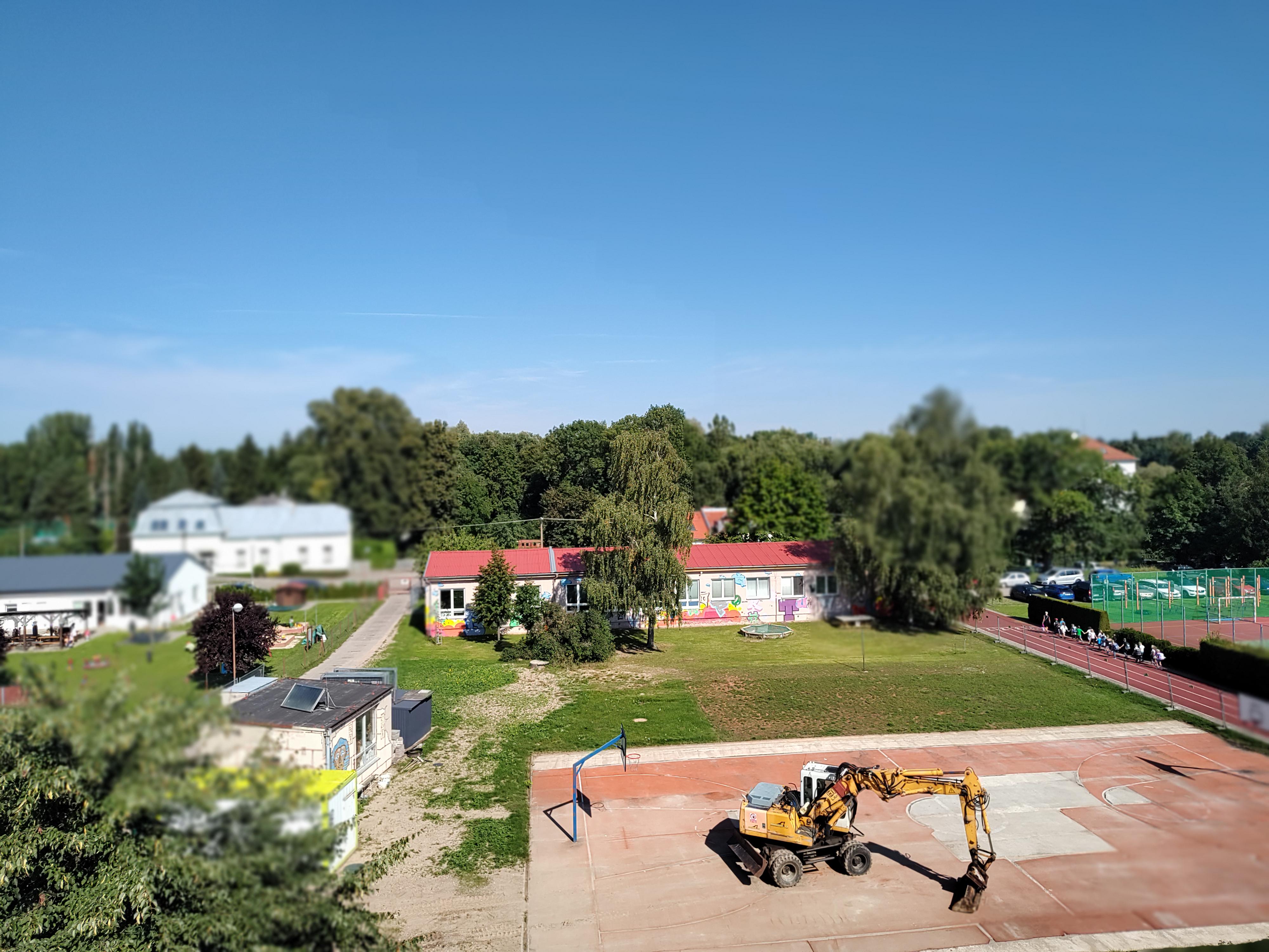 ZŠ a MŠ Hradec Králové, Úprkova 1