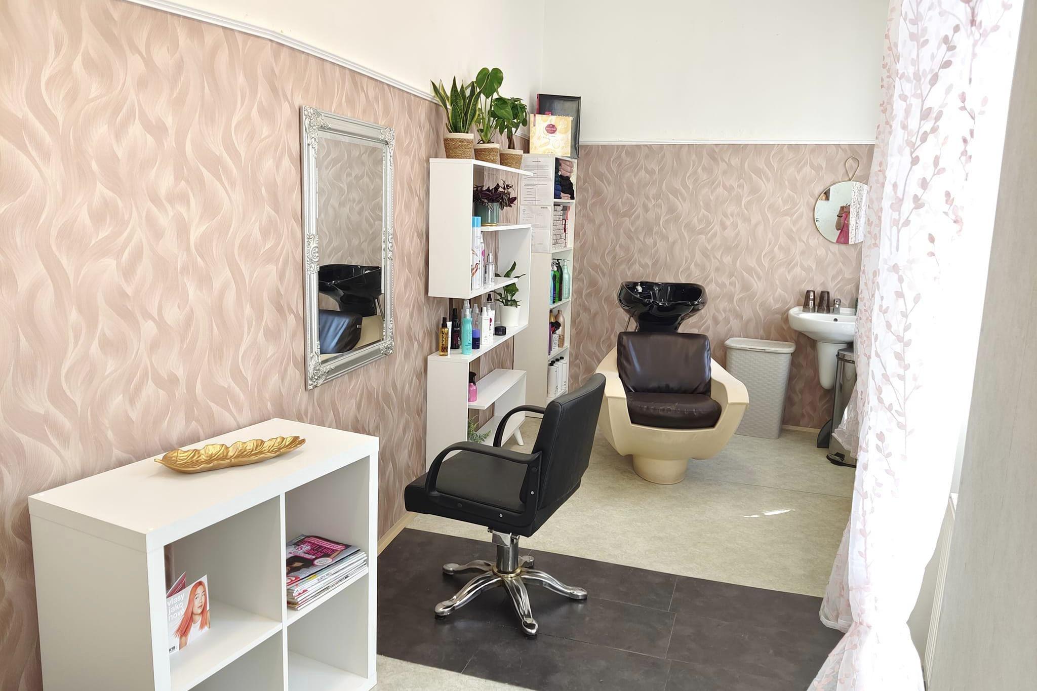 Michaela Kalábková - Kadeřnictví MK