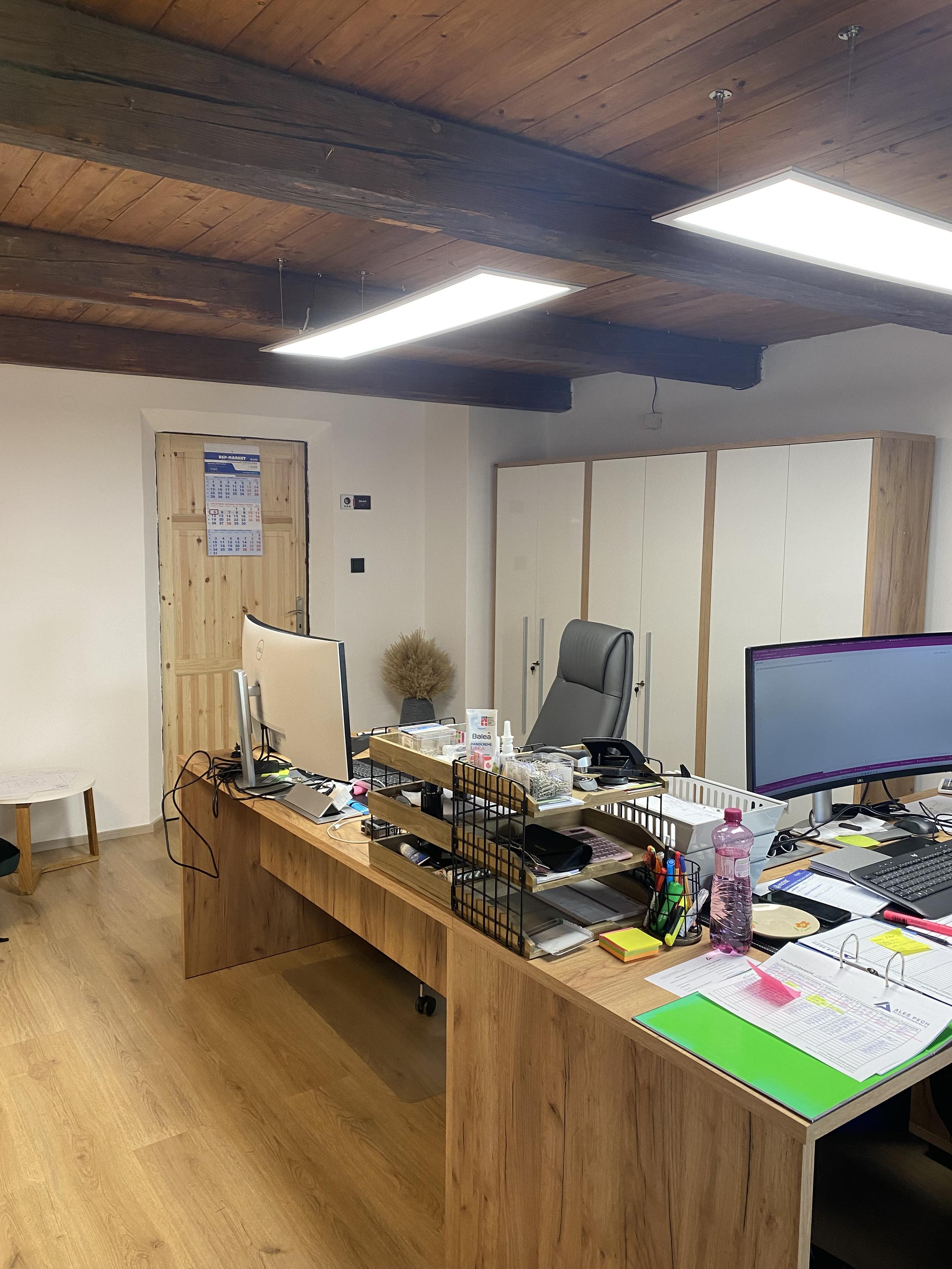 Grundstein - práce v Německu foto 3