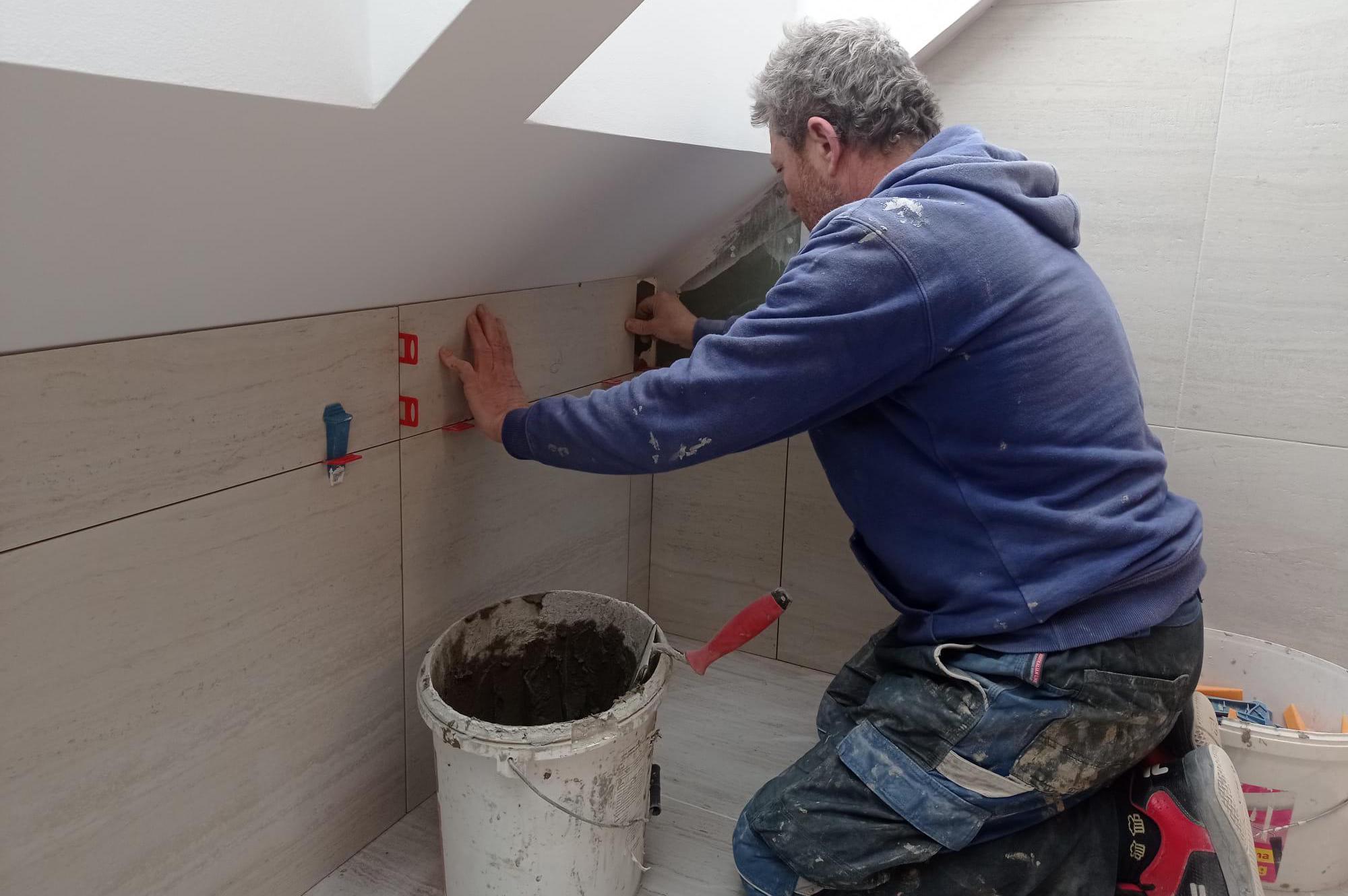 Jaroslav Větrovec - Zedník, obkladač