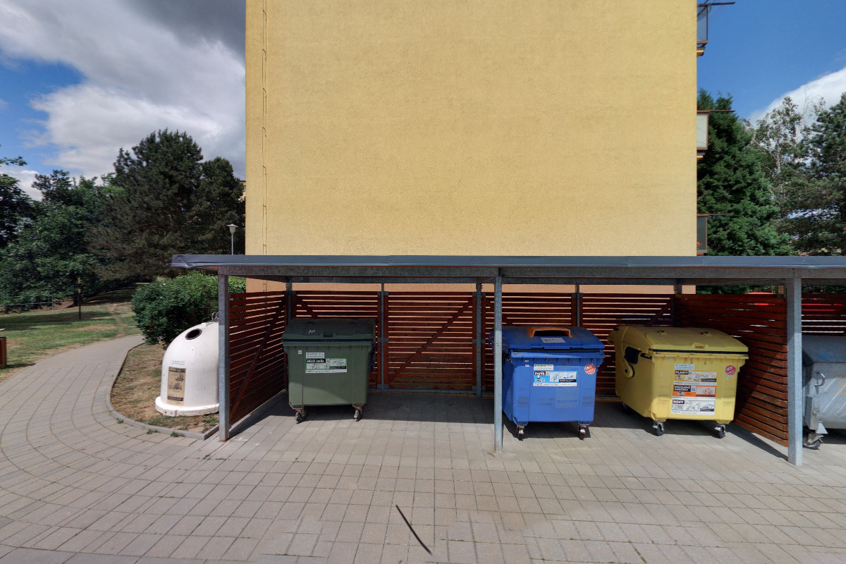 Půjčovna strojů na čištění koberců a čalounění Jana Roubcová