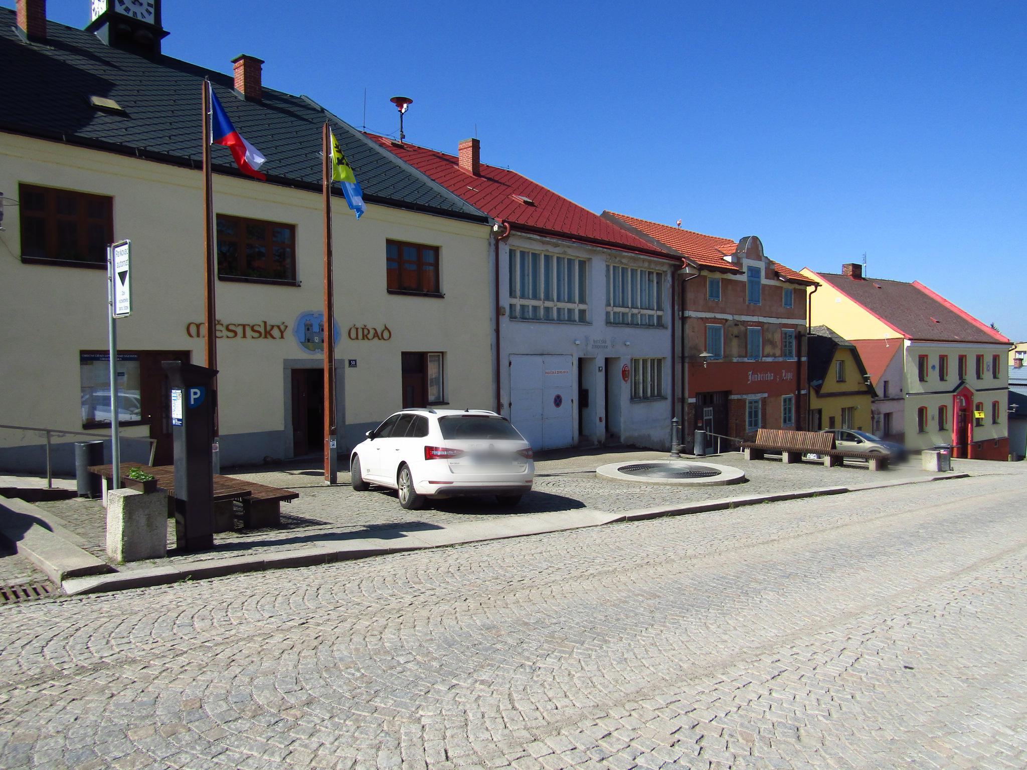 Lipnice nad Sázavou - městský úřad foto 6