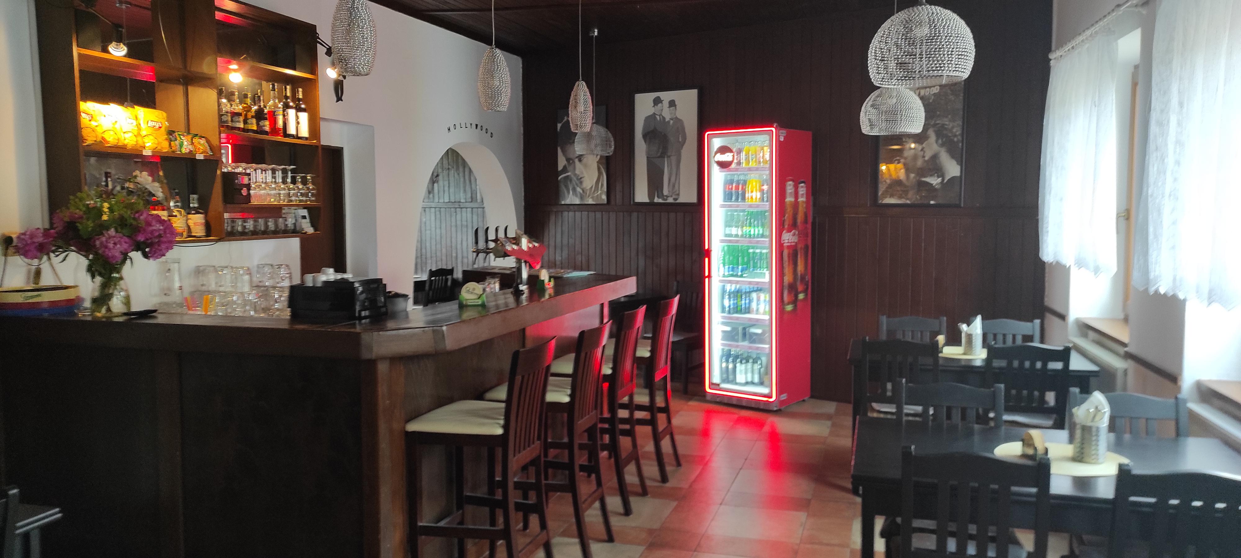 Restaurace Hollywood foto 1