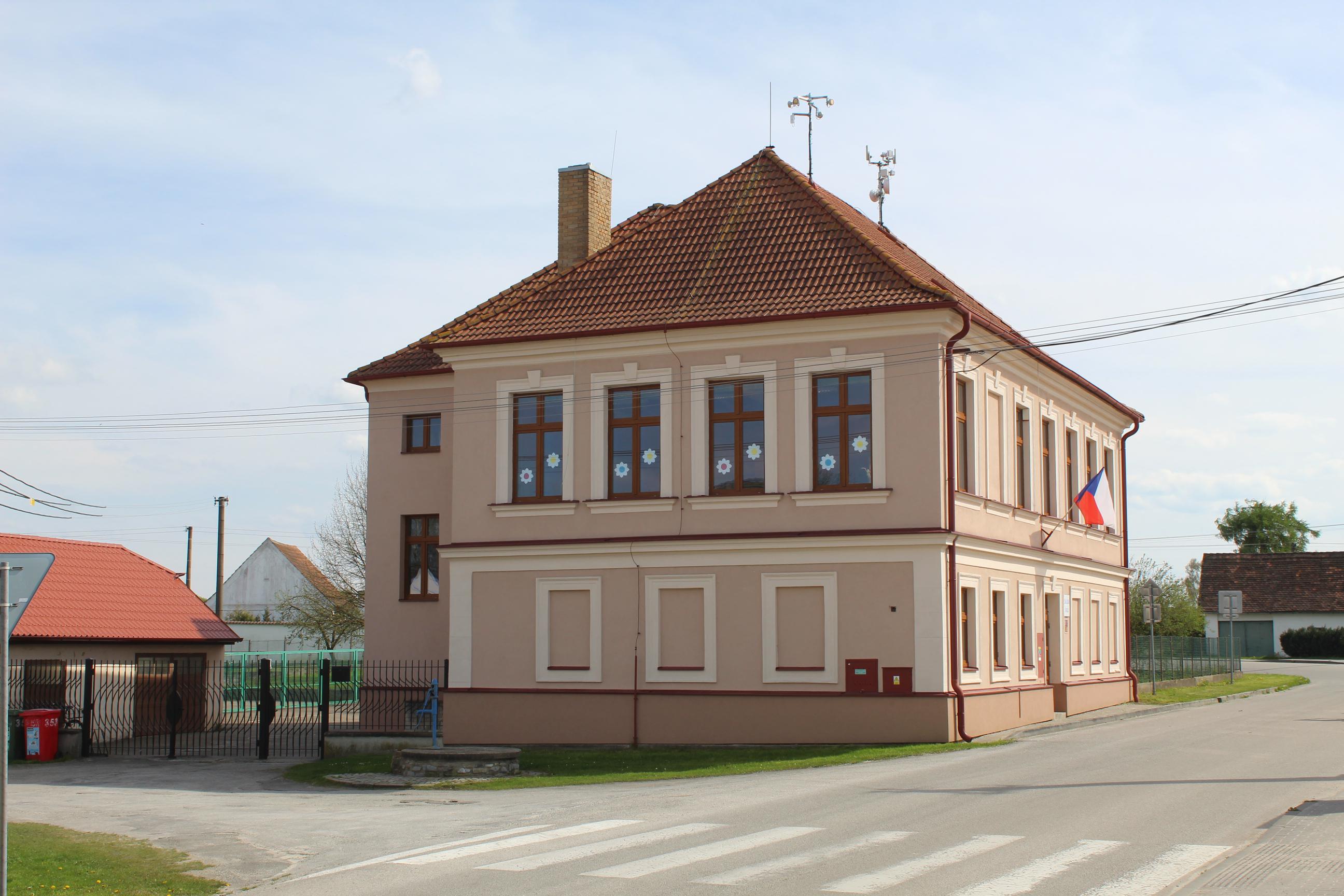 ZŠ Třeboň - Břilice - odloučené pracoviště foto 2