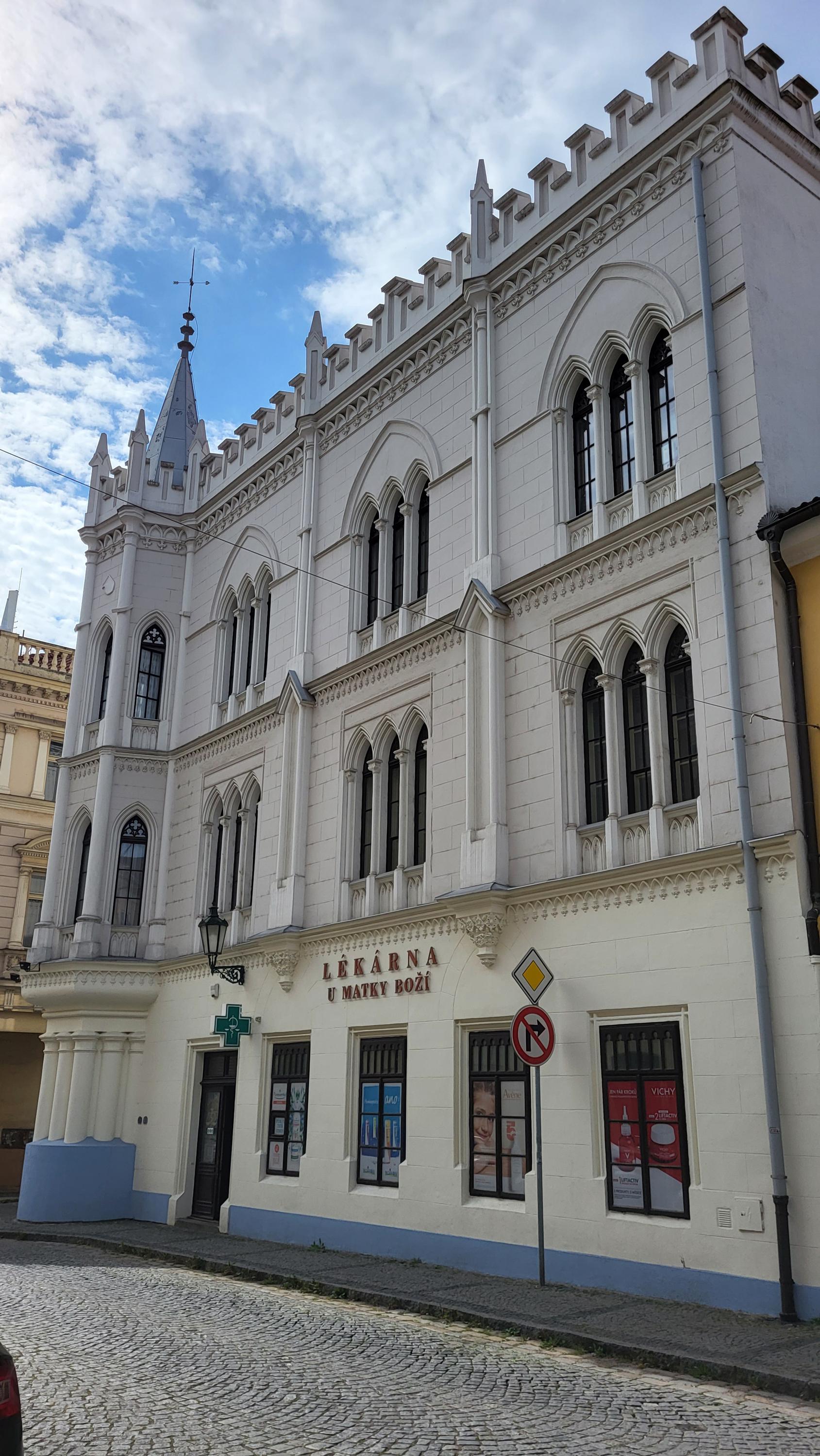 Lékárna U Matky Boží foto 4