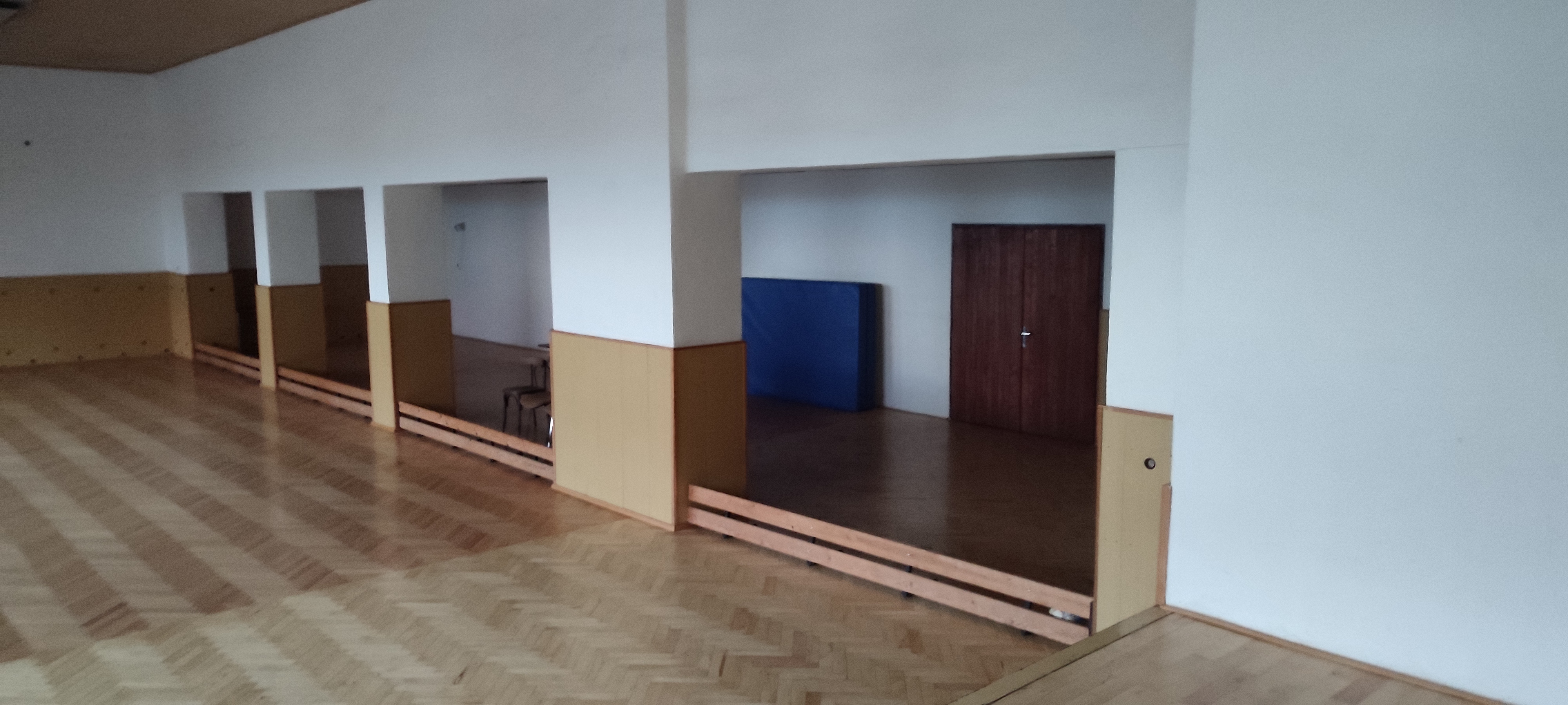 Víceúčelový sál TJ Polánka foto 3