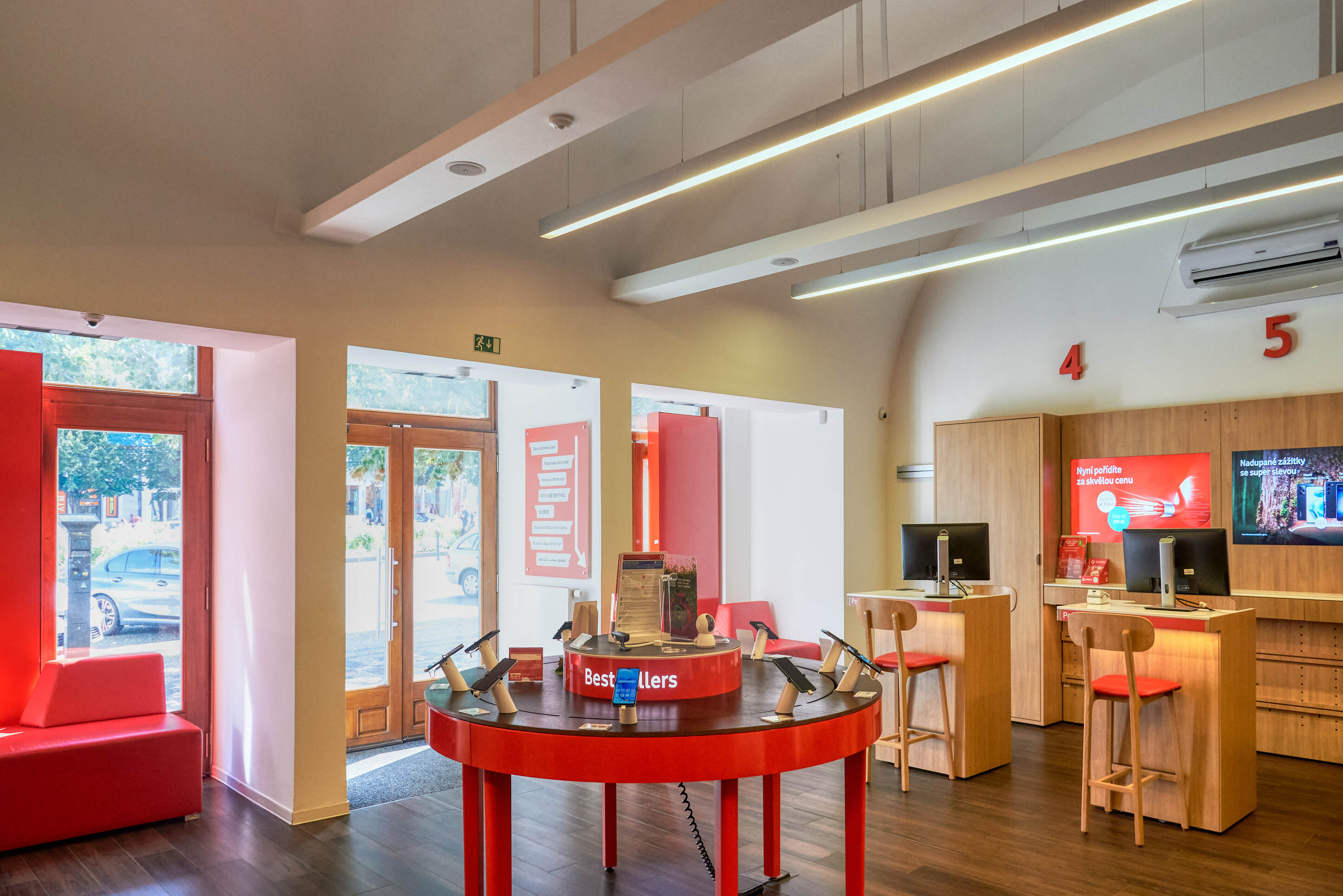 Vodafone Czech Republic, a.s. foto 4