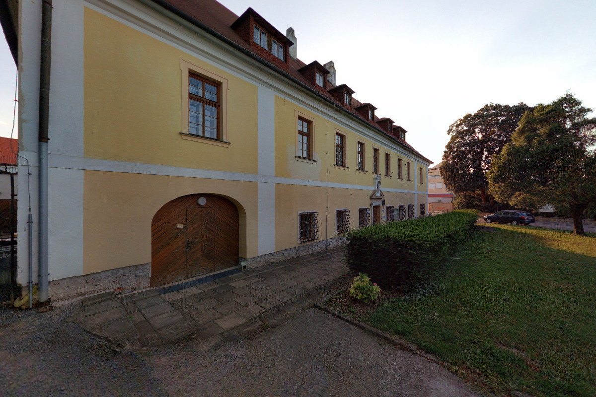 Místní lidová knihovna Vřesovice foto 2