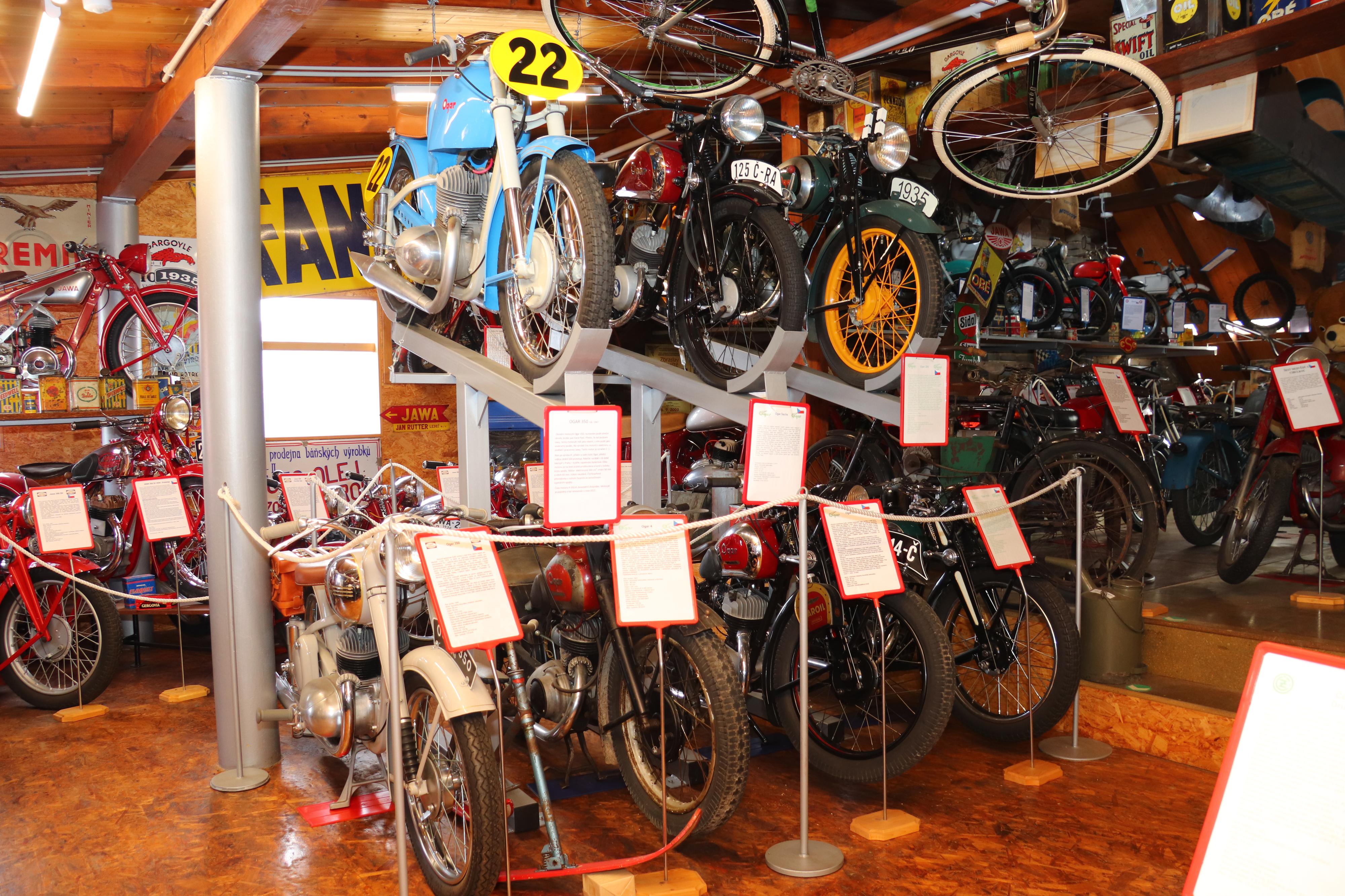 Muzeum veteránů Pavlíkov foto 4