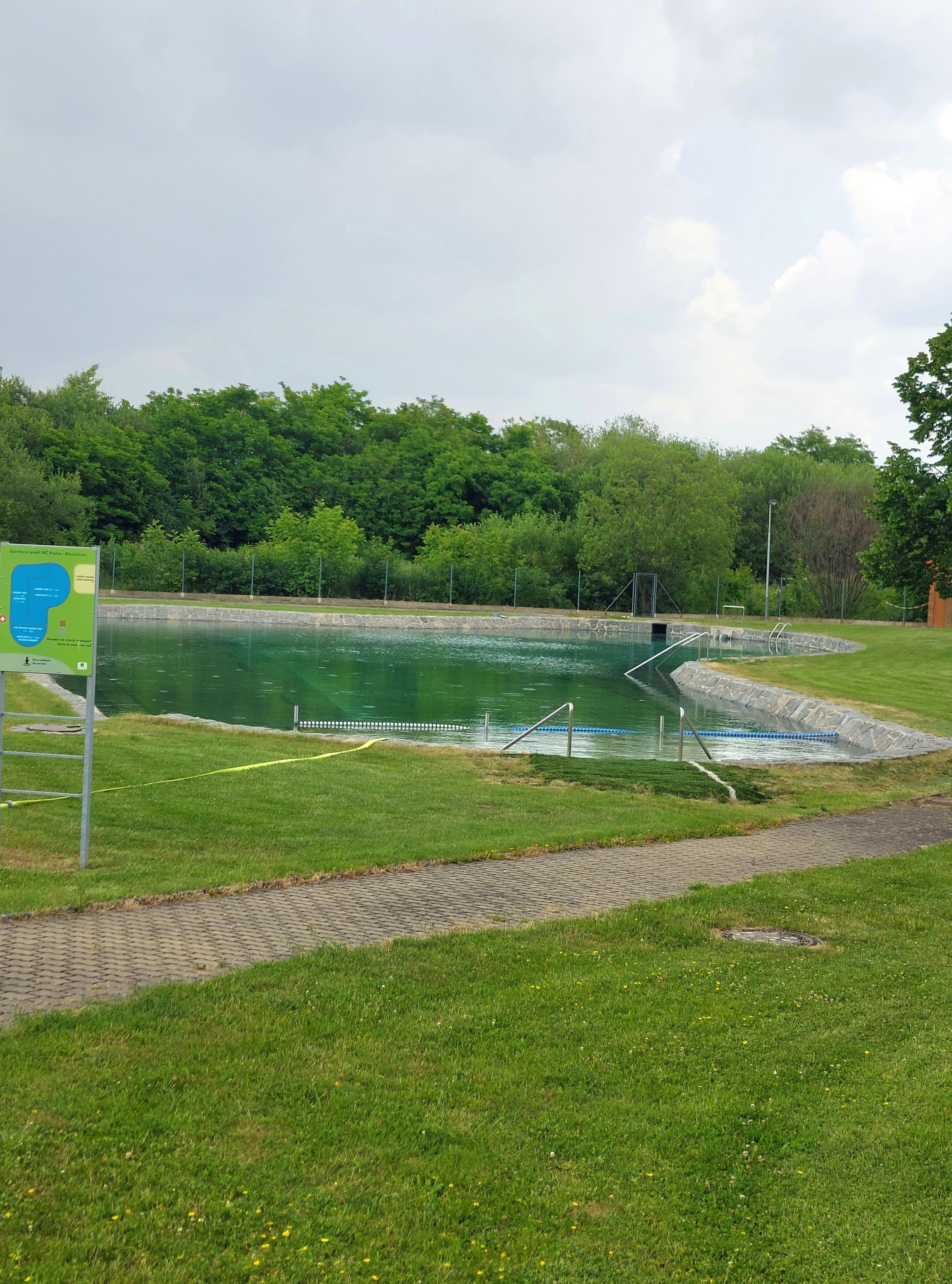 Rekreační rybník Březiněves foto 3