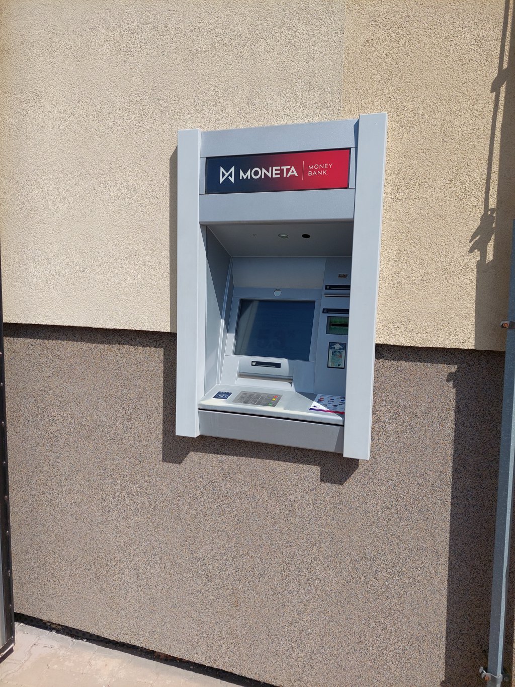 Bankomat MONETA Money Bank foto 2