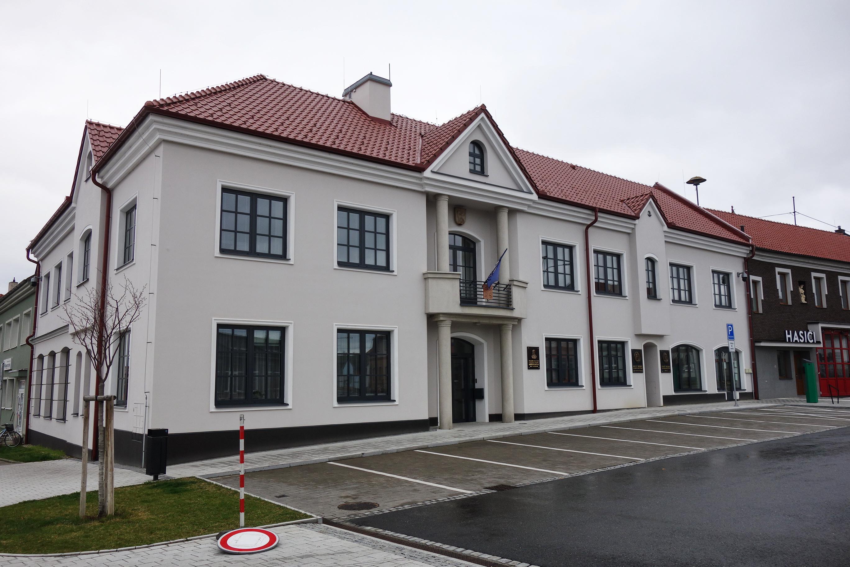 Kunovice - městský úřad foto 3