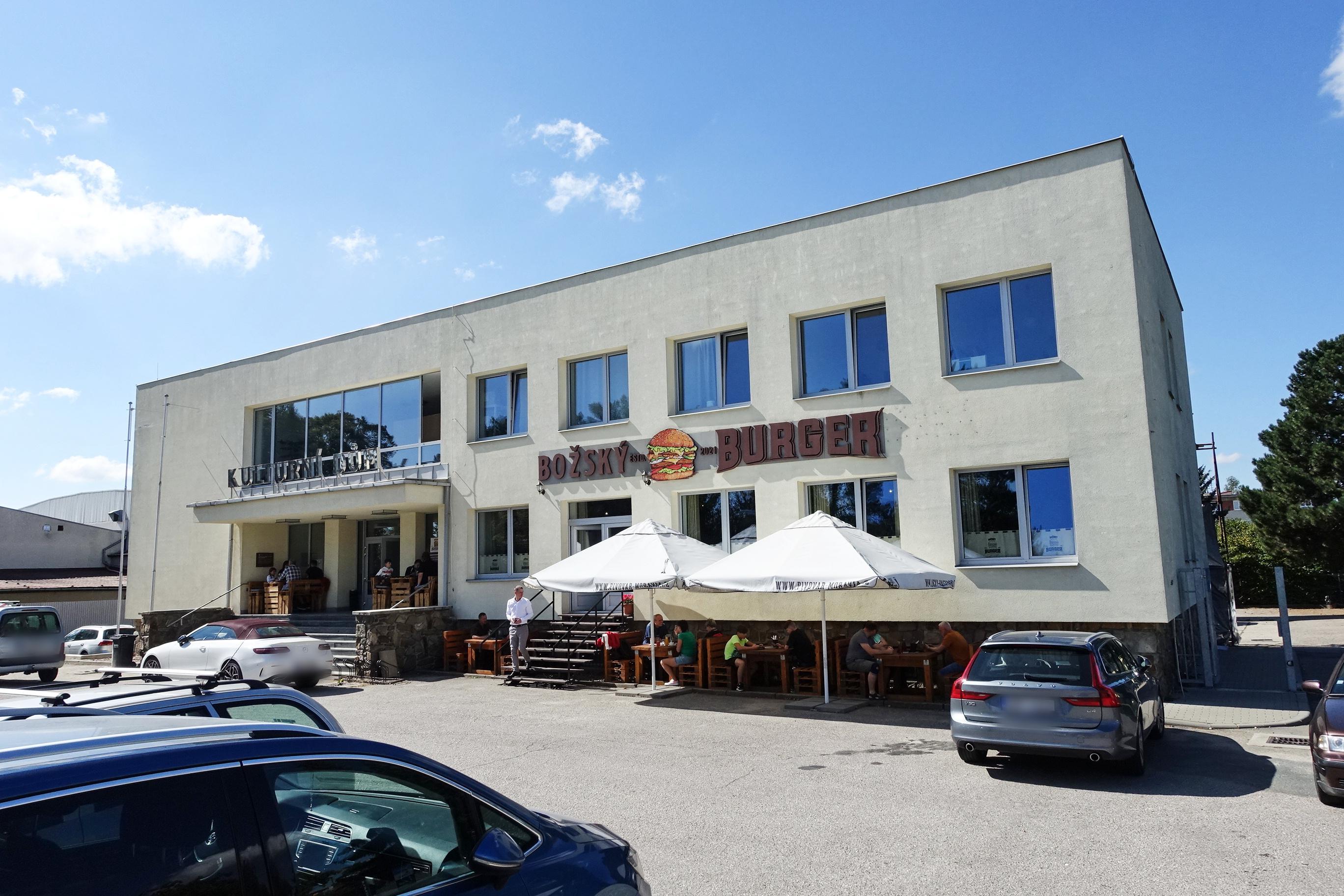 Informační centrum a Klub kultury Města Velké Bíteše - Kulturní dům foto 2
