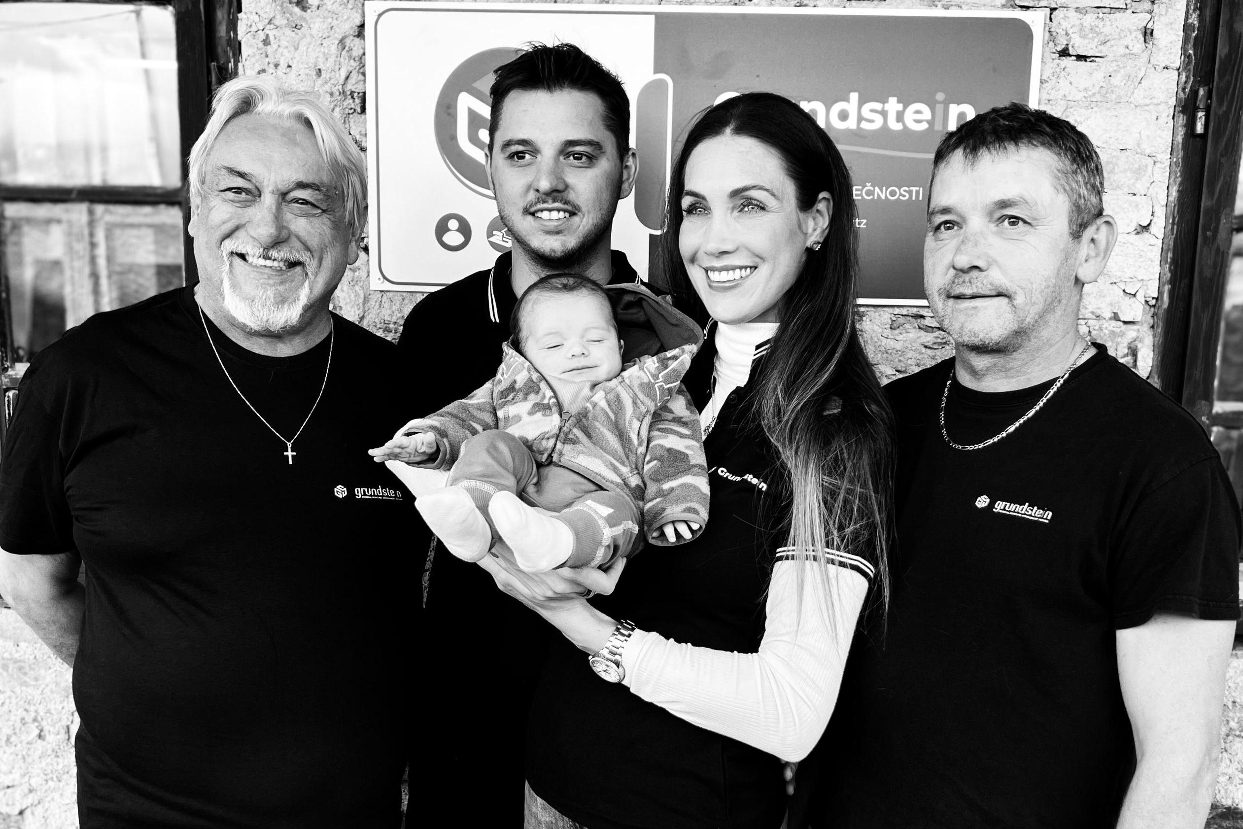 Grundstein - práce v Německu