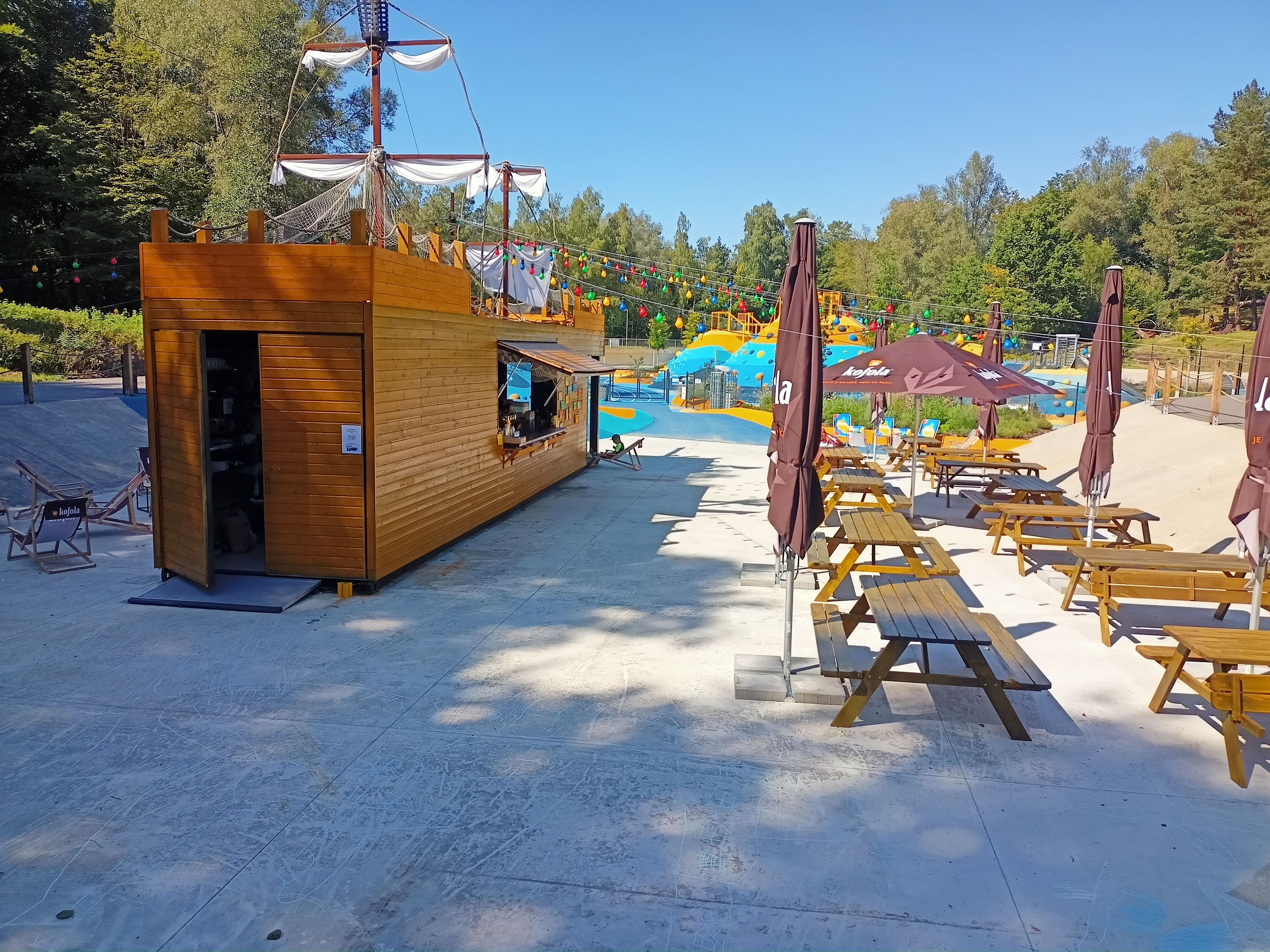 KOUPARK Loď - občerstvení foto 2