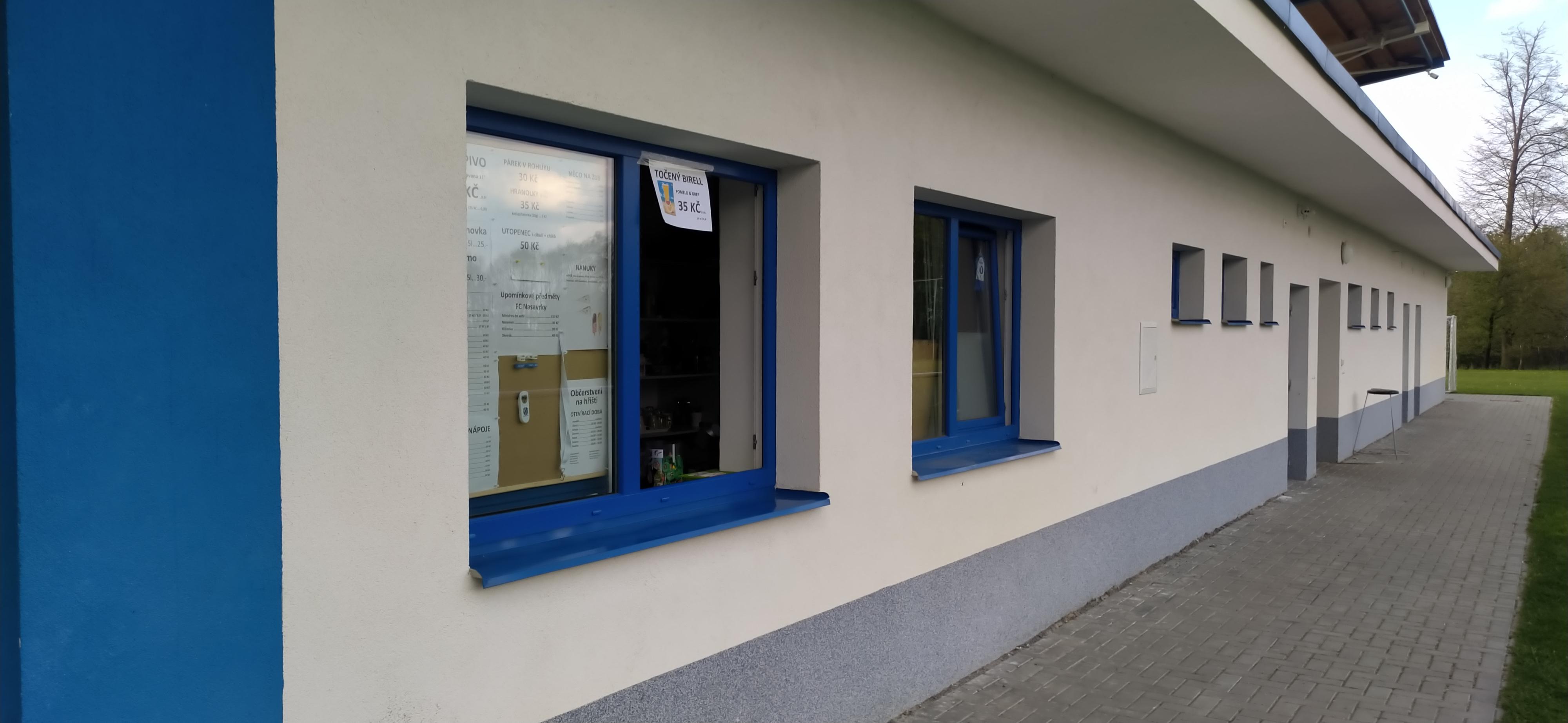 Občerstvení na hřišti FC Nasavrky foto 5