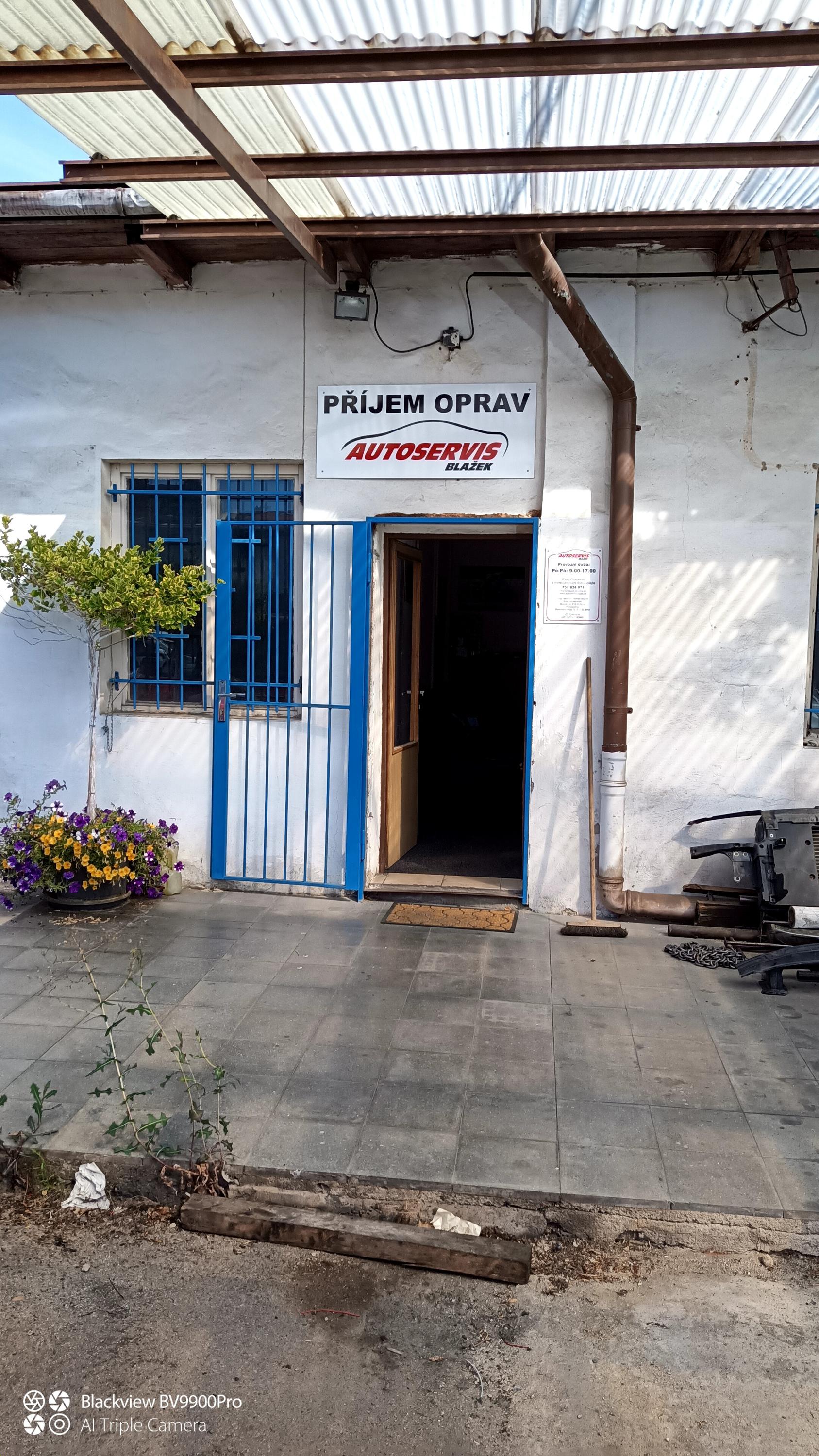 AUTOSERVIS BLAŽEK foto 6