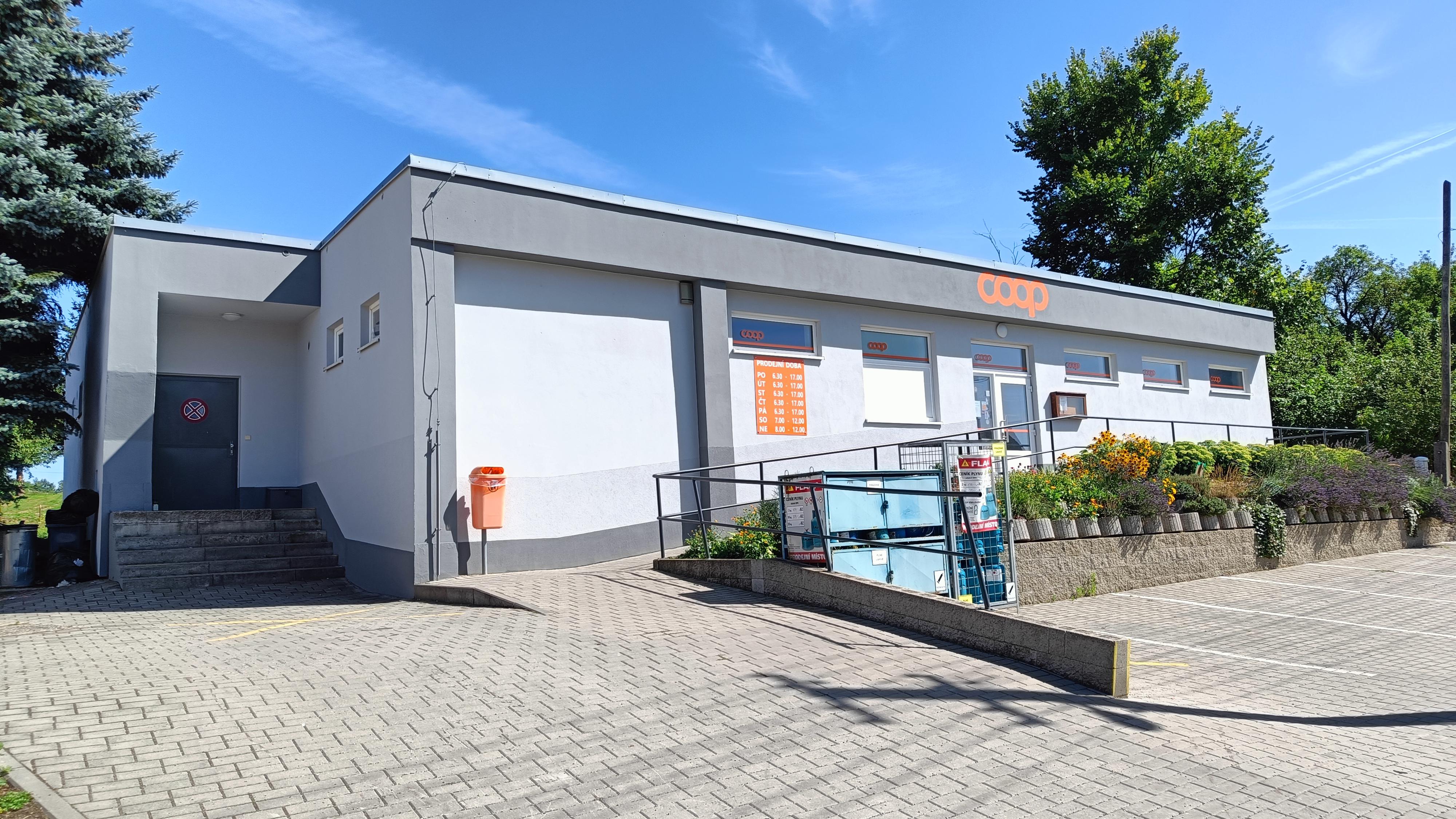 JEDNOTA, spotřební družstvo, Moravský Krumlov – COOP foto 2