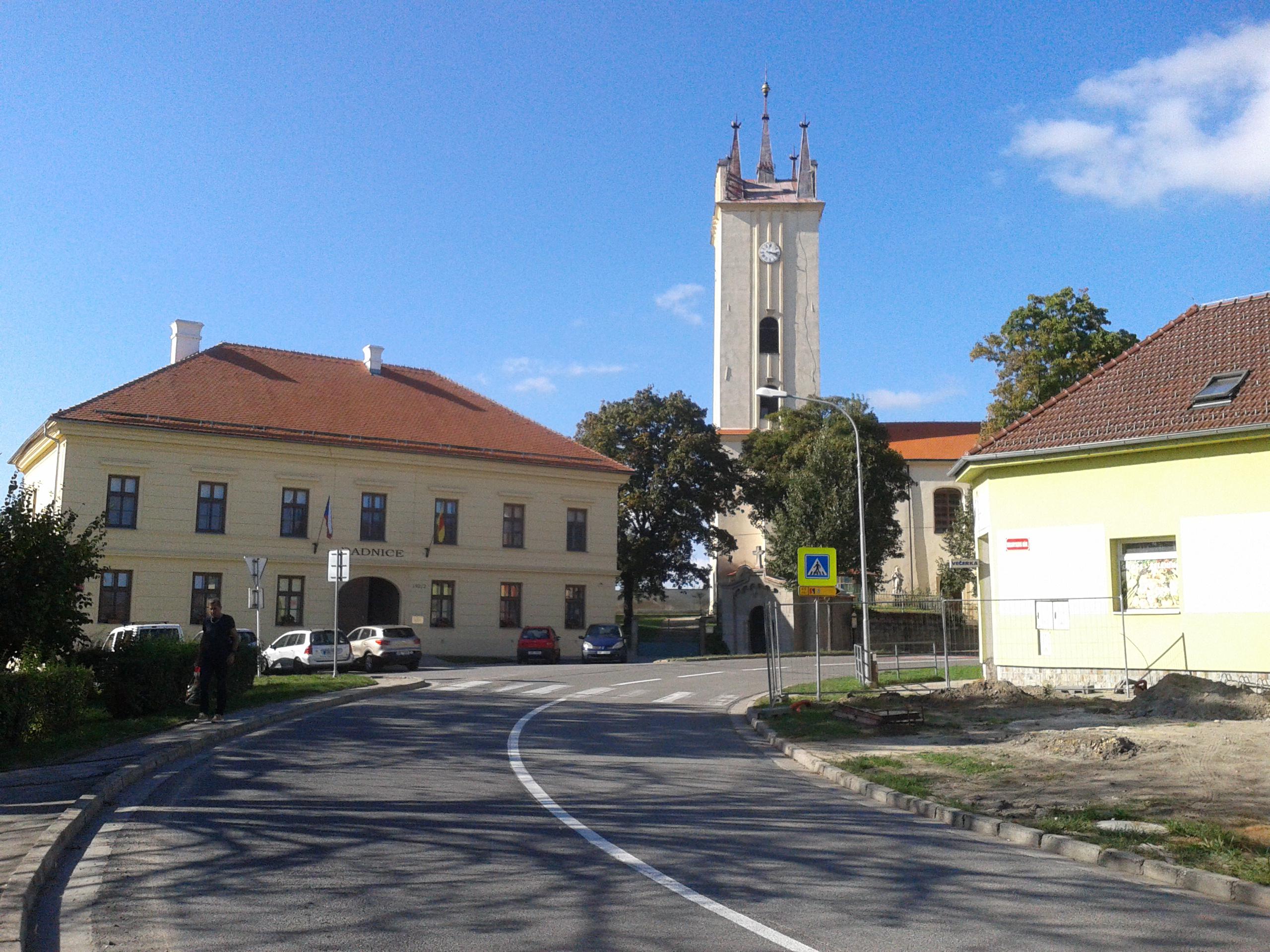 Podivín - městský úřad foto 3