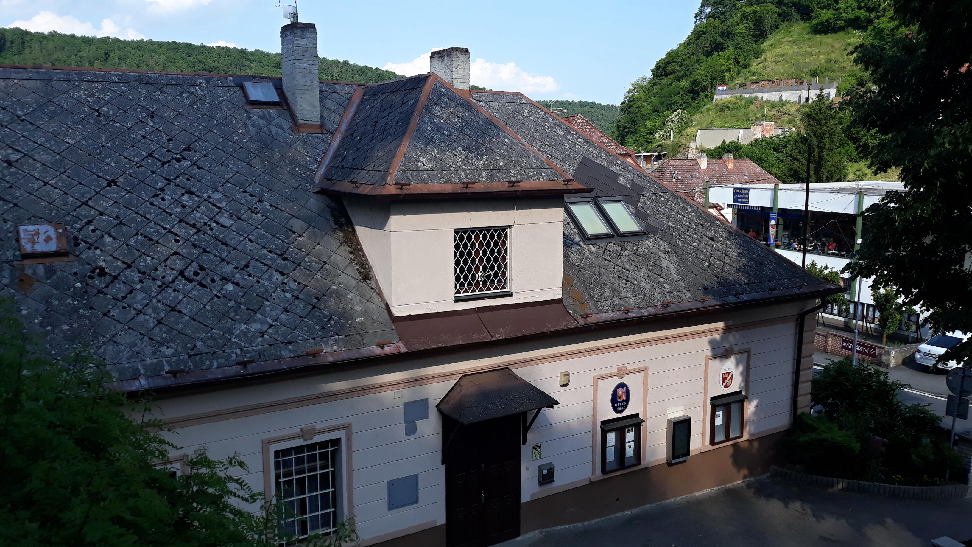 Nižbor - obecní úřad foto 5