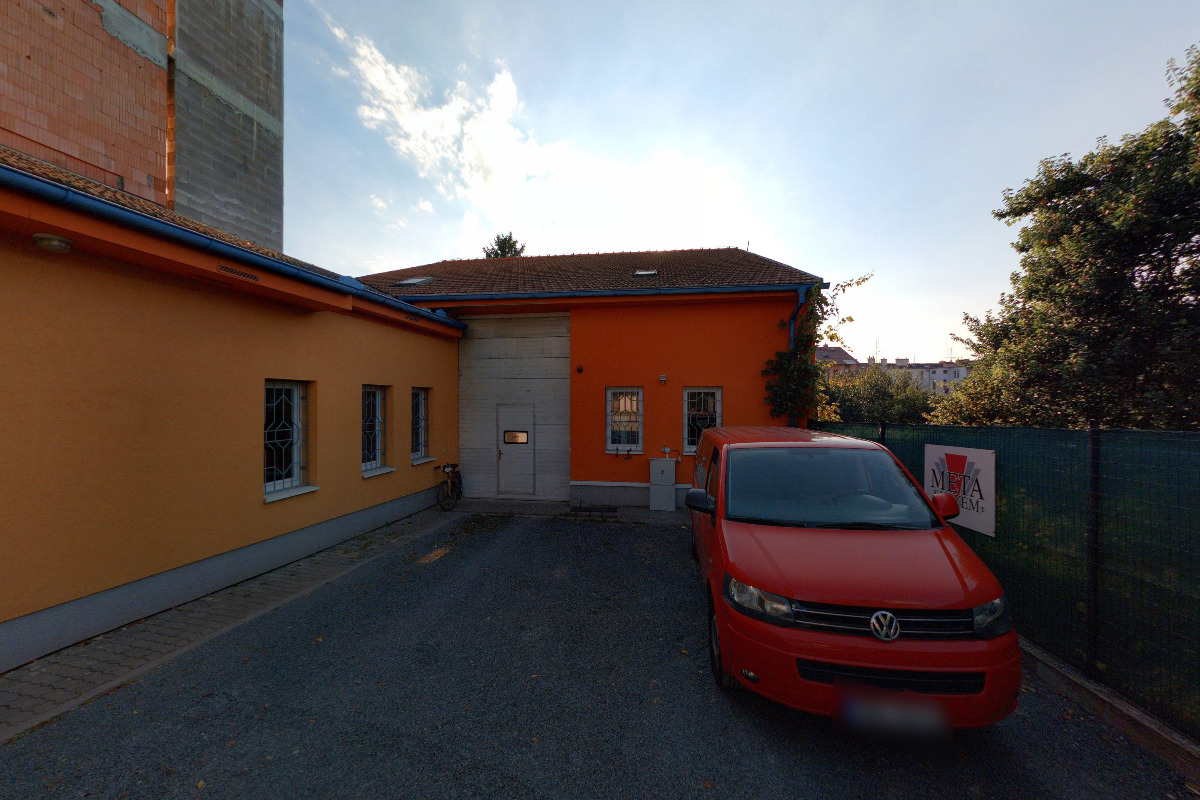 Triplex76