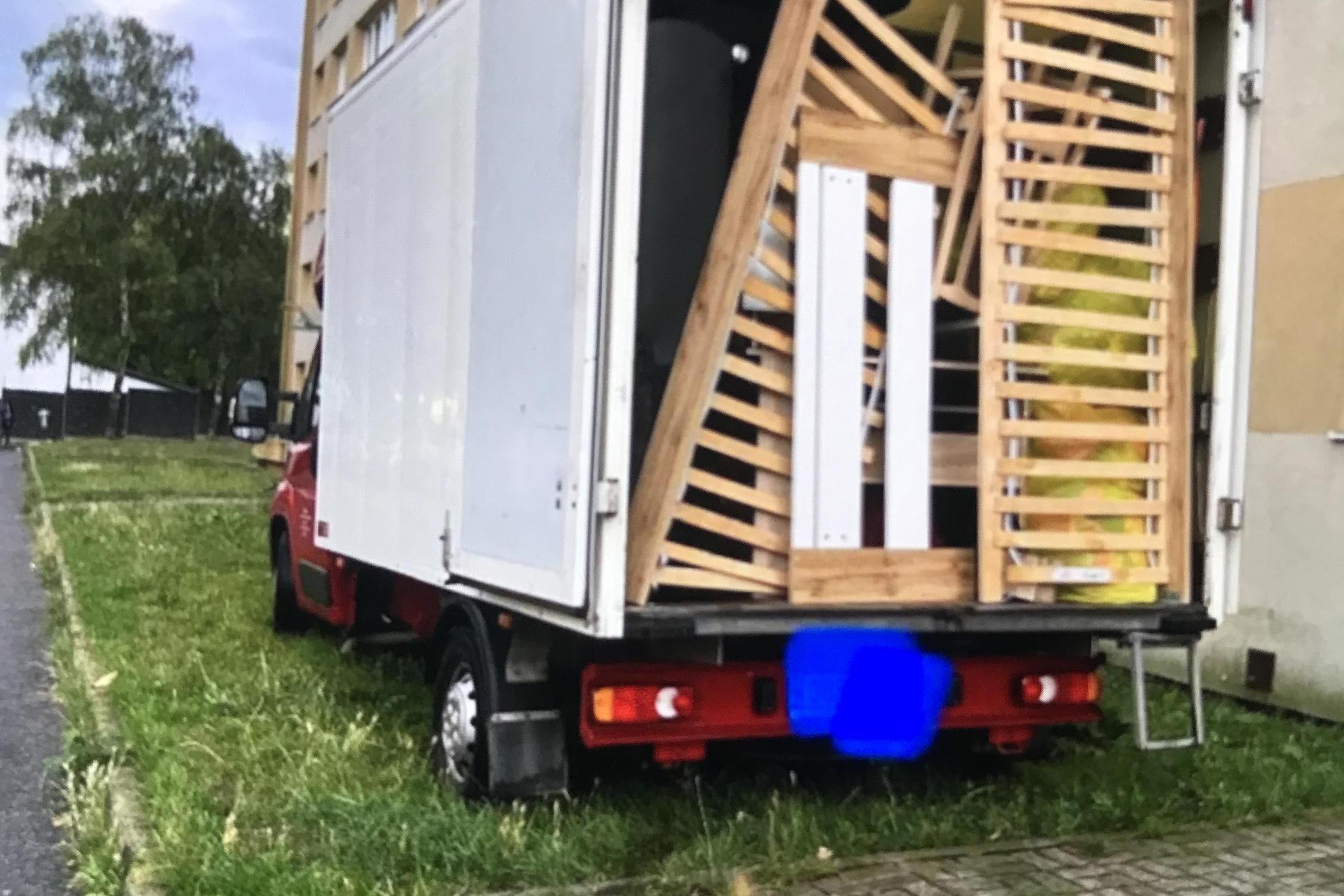 Pepa - Stěhování a vyklízení