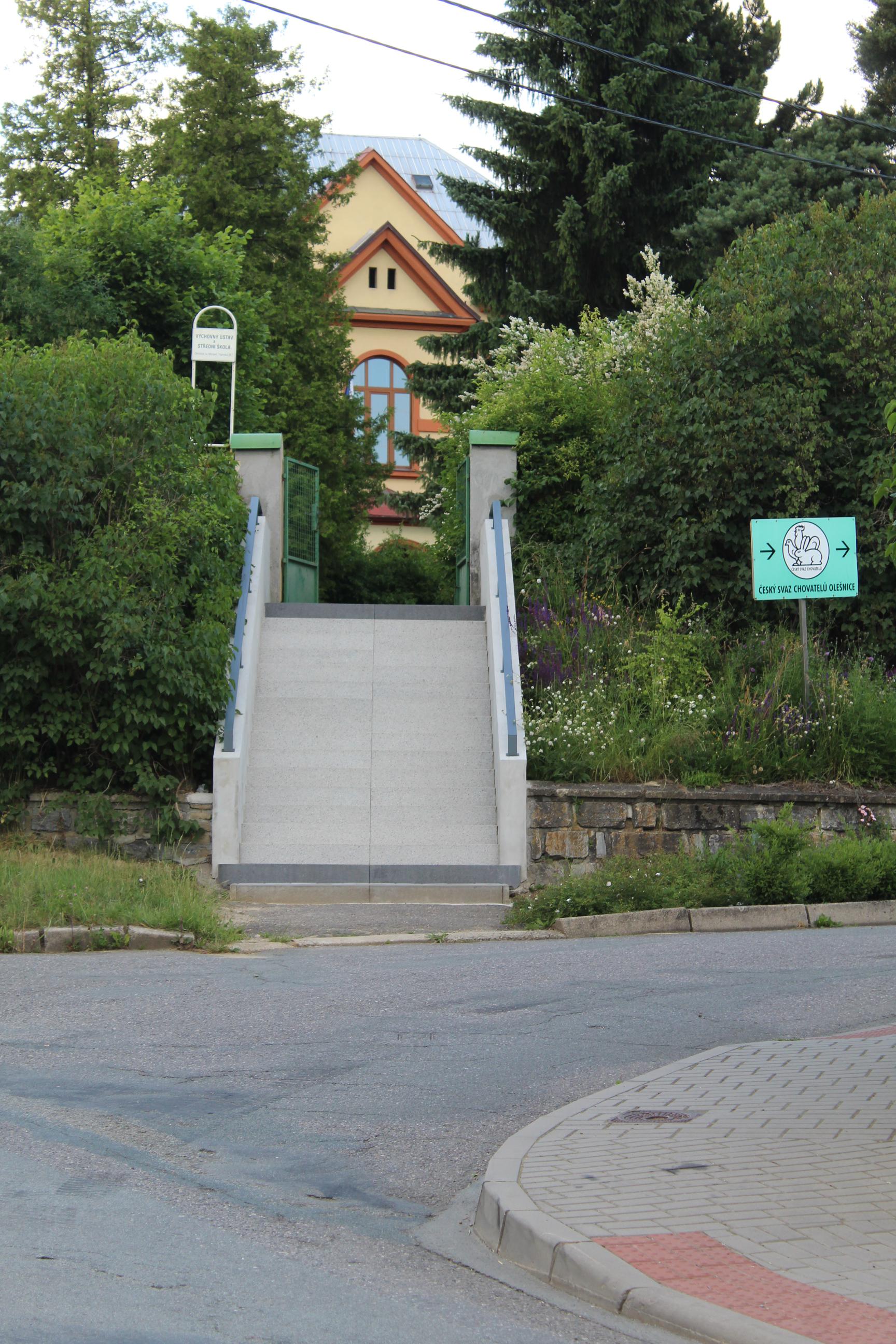 Výchovný ústav a střední škola, Olešnice na Moravě foto 2