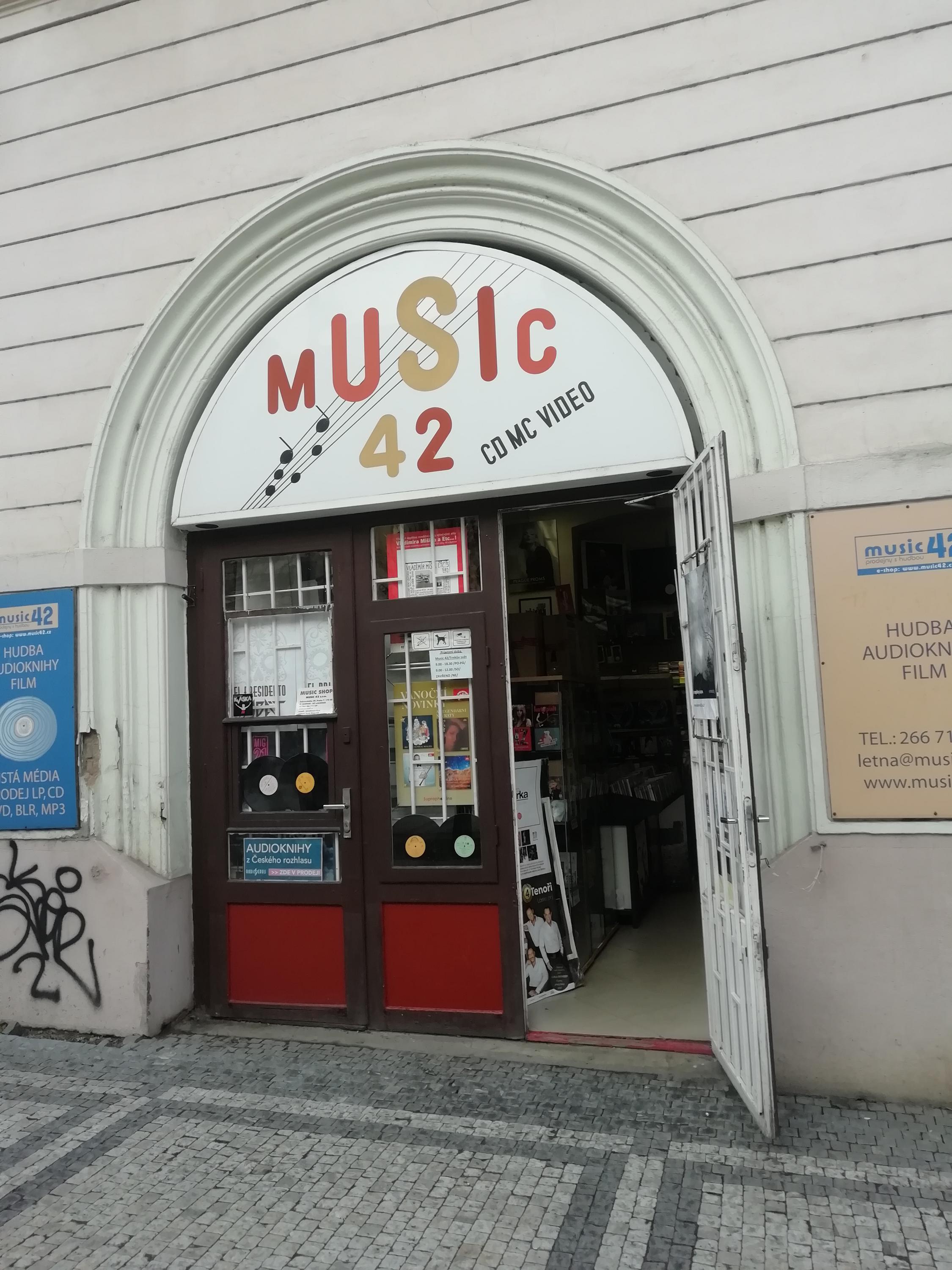 MUSIC 42, s.r.o. foto 3