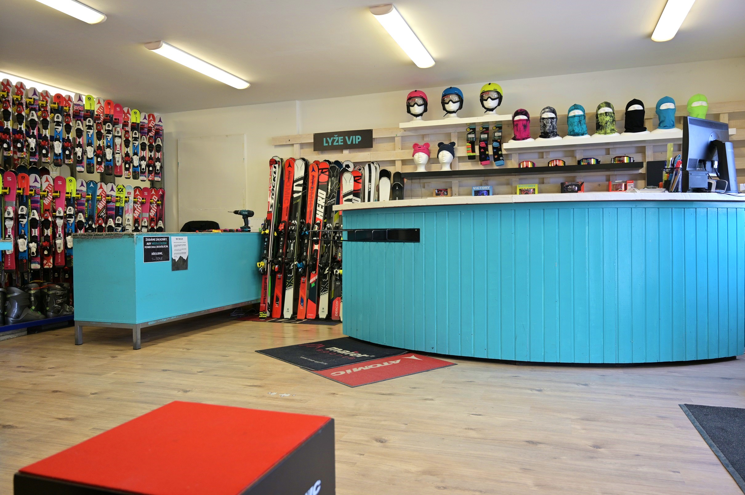 SKIMAX PŮJČOVNA foto 3
