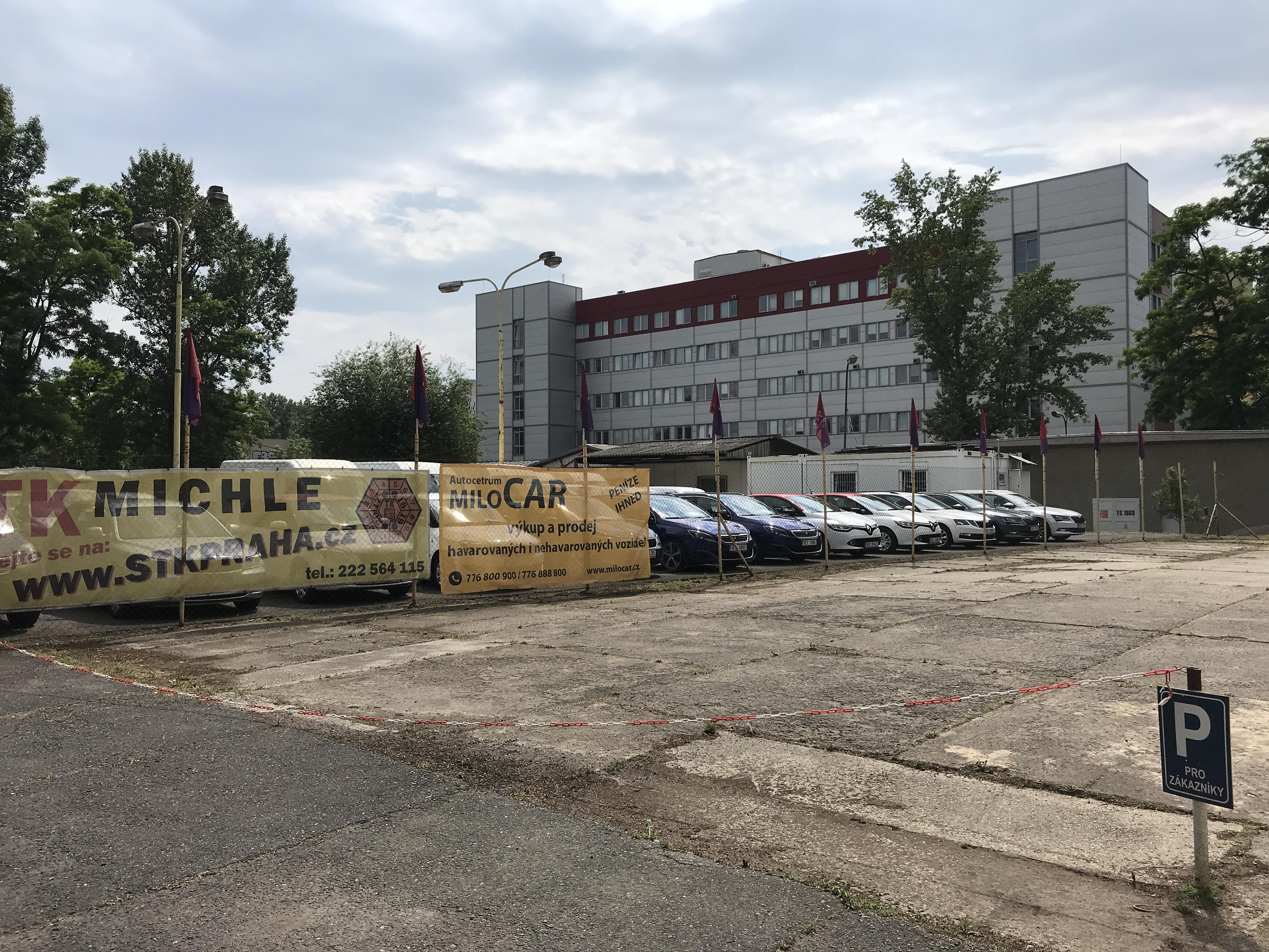 Autocentrum MILOCAR s.r.o. foto 3