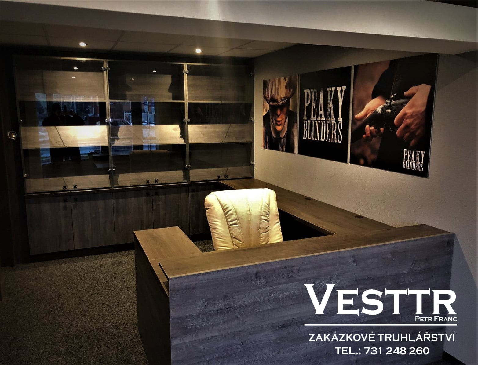 VESTTR foto 2