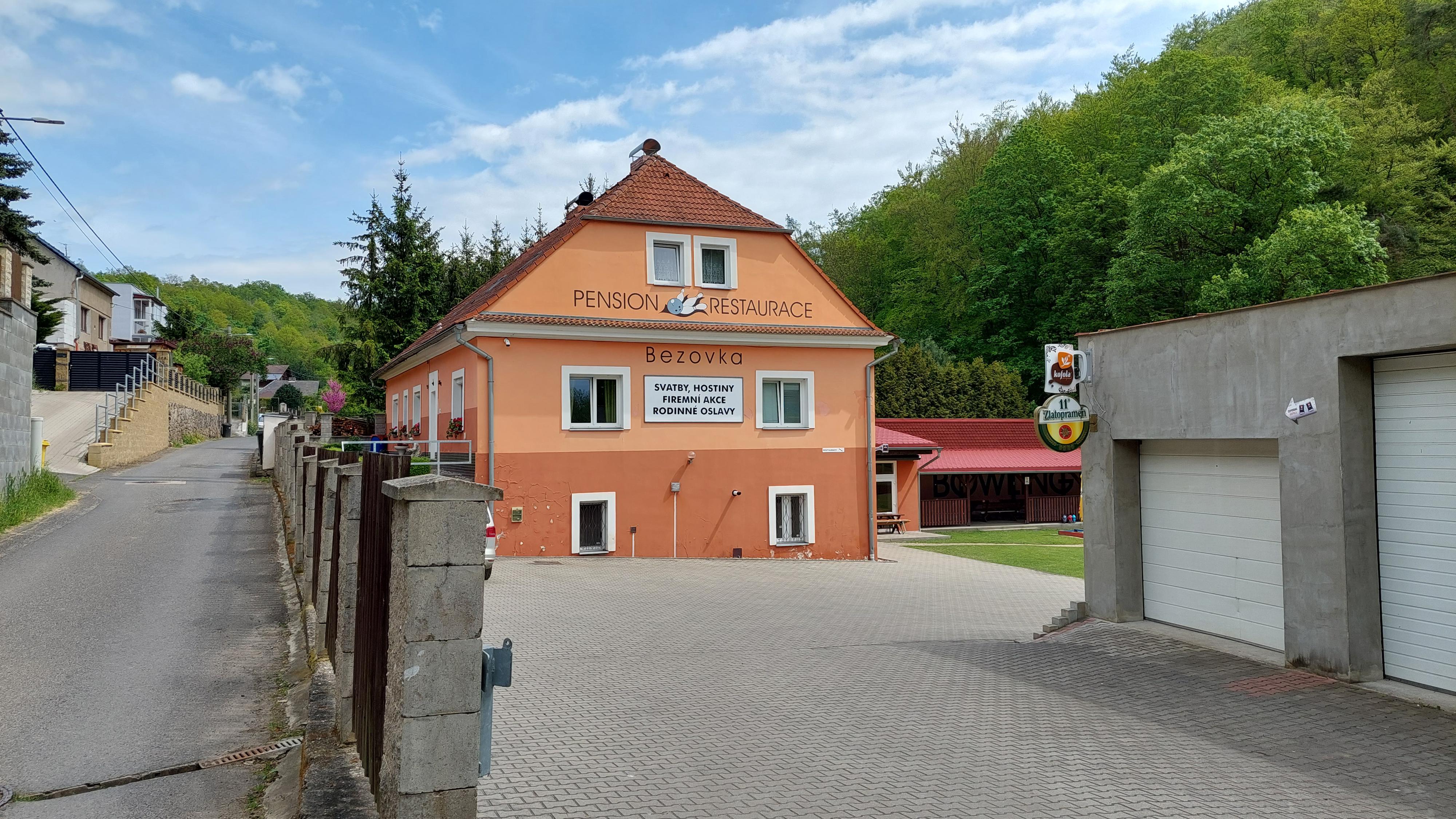 Bowling restaurace Bezovka