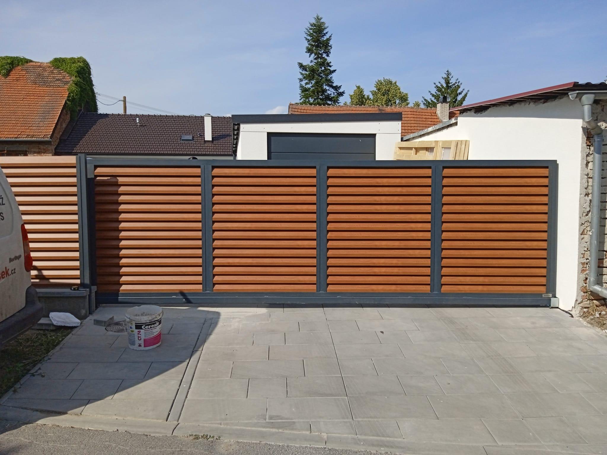 Garážová vrata & vjezdové brány Miroslav Sopoušek foto 6