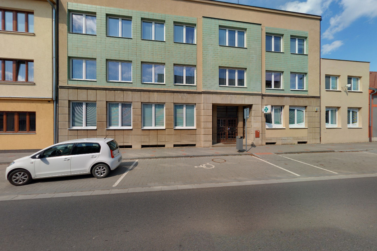 Veronika Šolcová - Pedikúra, manikúra foto 4