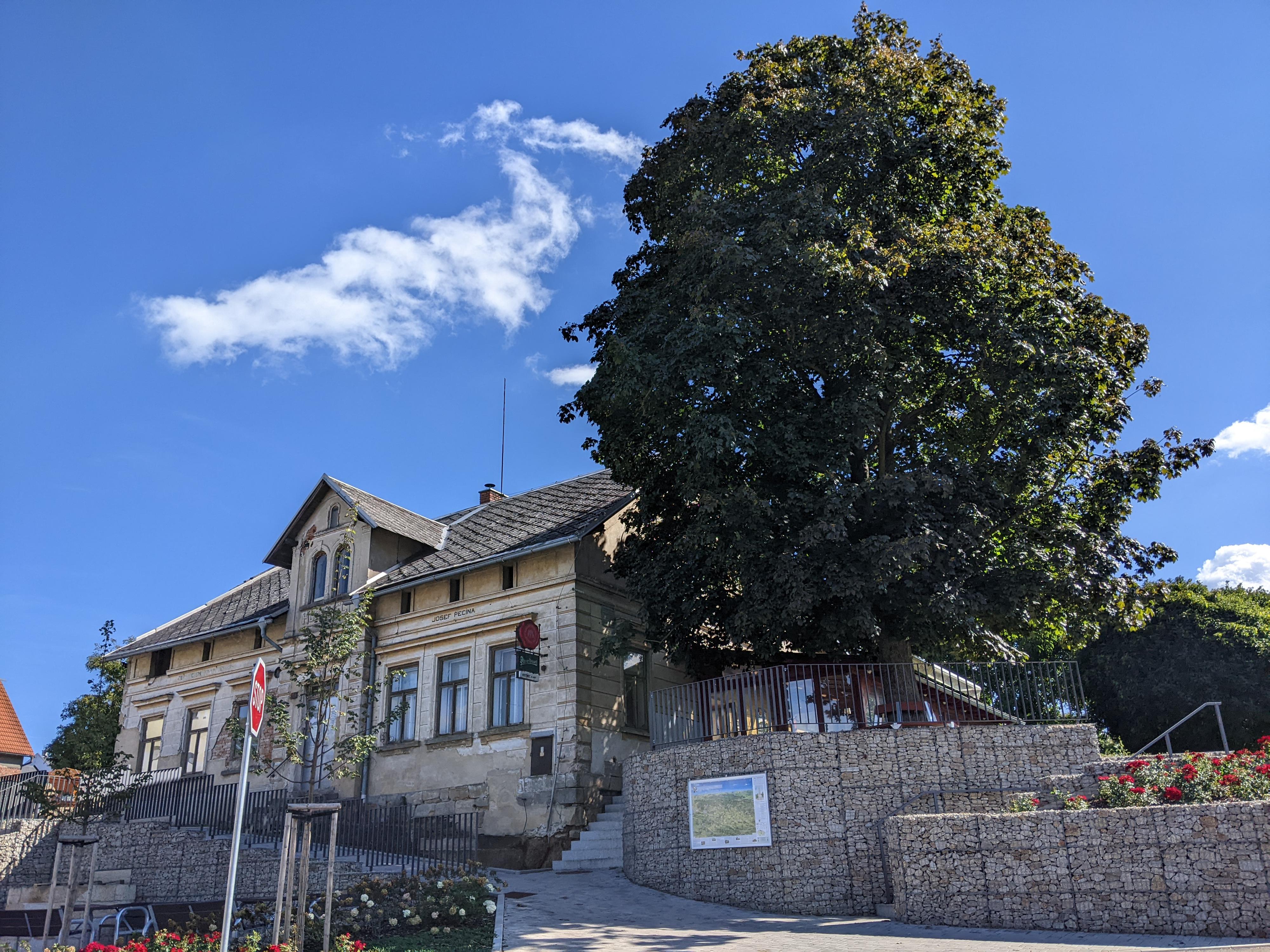 Hospoda na návsi Ohrazenice