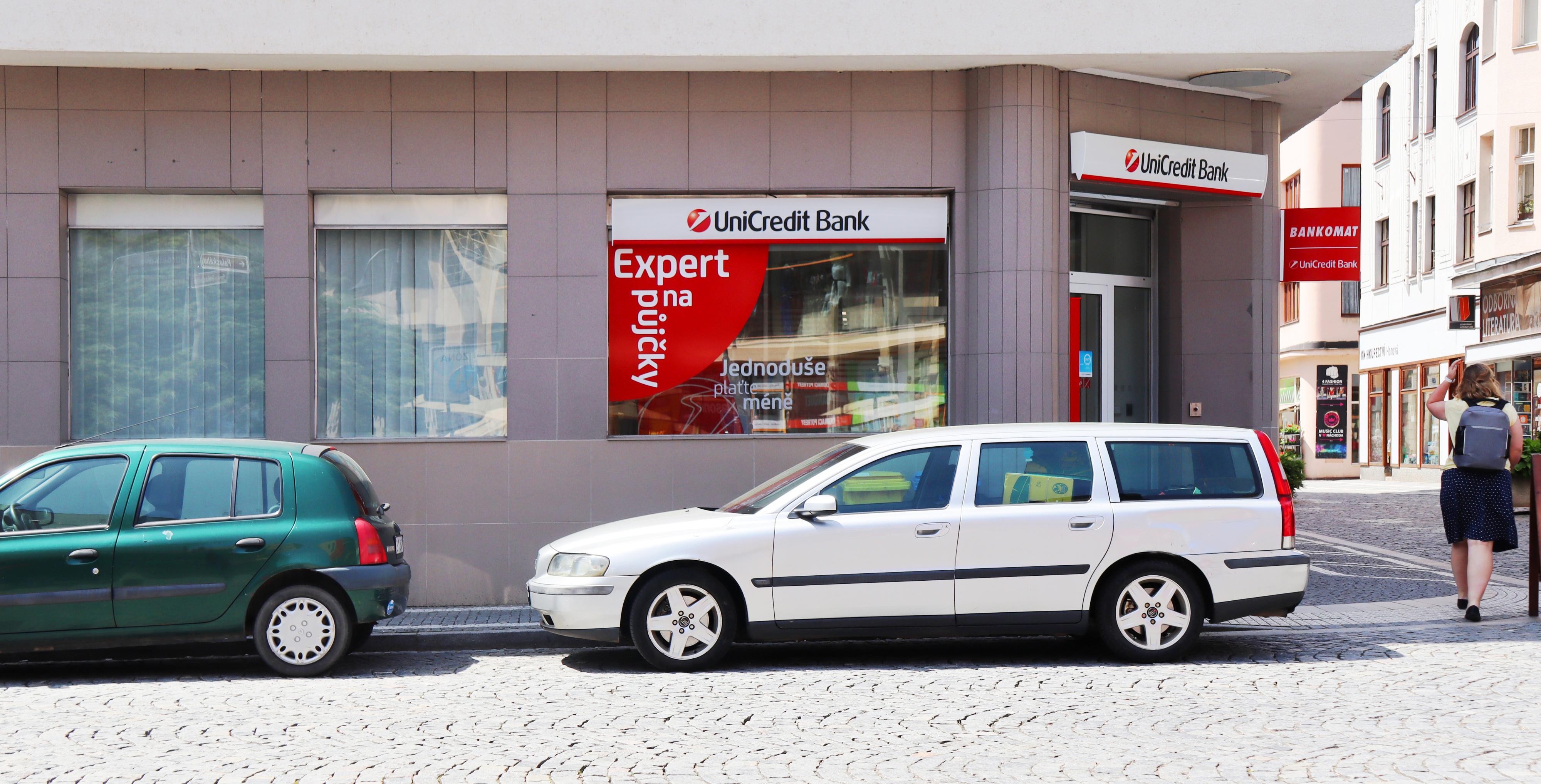 UniCredit Bank Czech Republic and Slovakia, a.s. foto 5