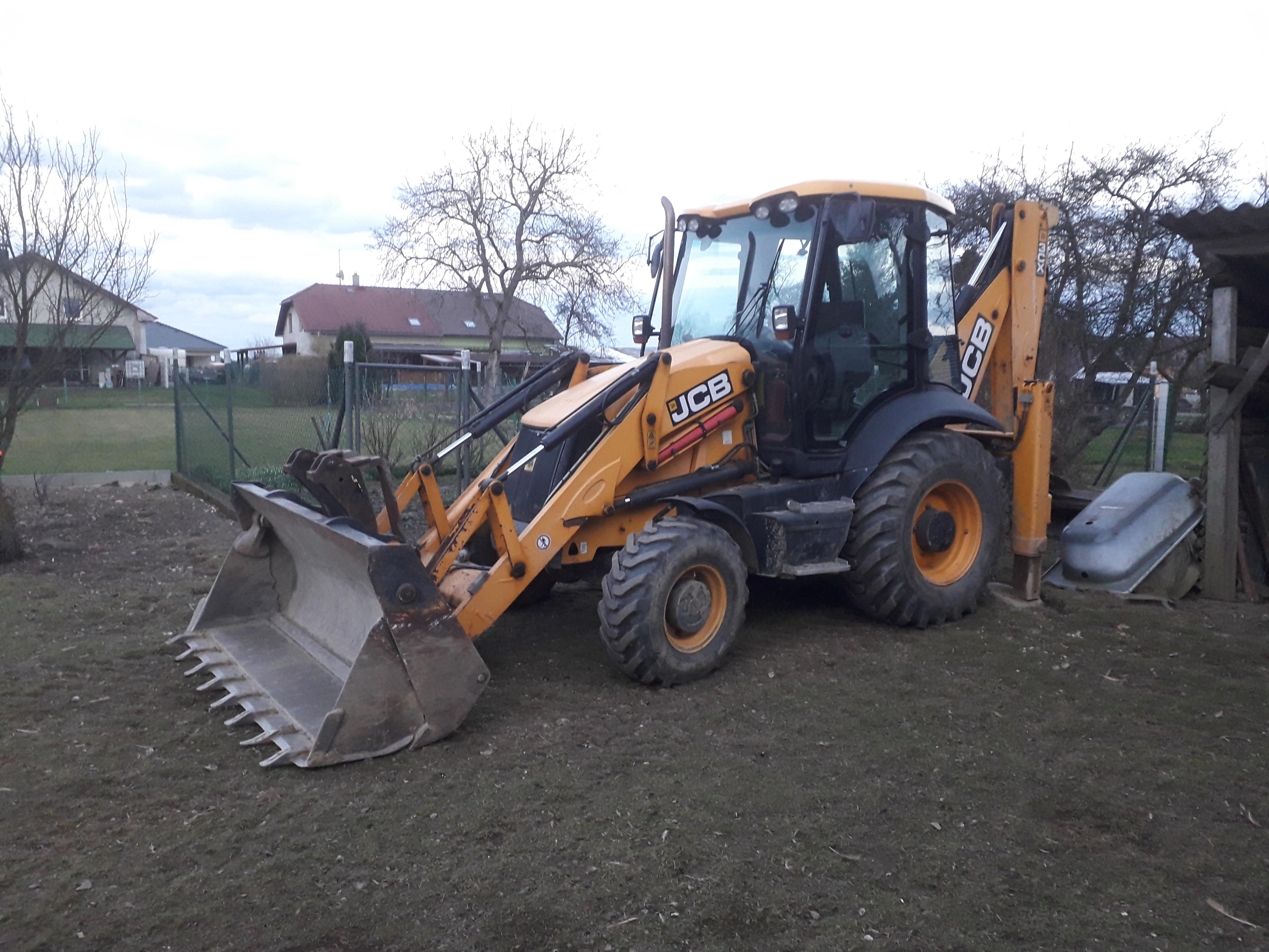 Autodoprava a Zemní práce HRUBÝ foto 2