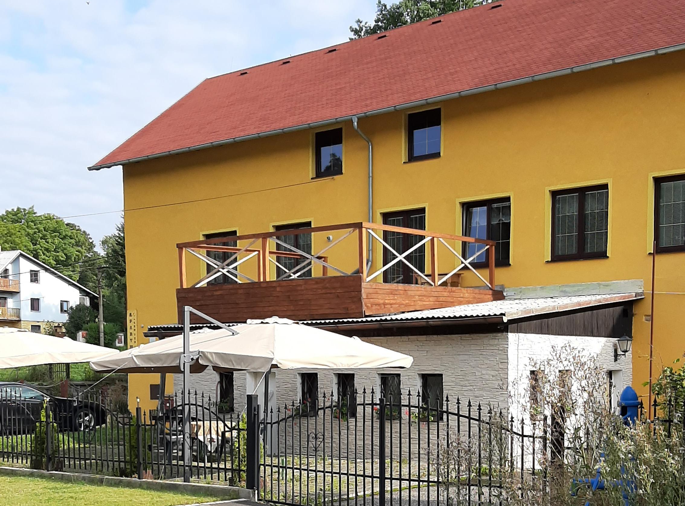 Apartmány Zámecký Restaurant foto 1