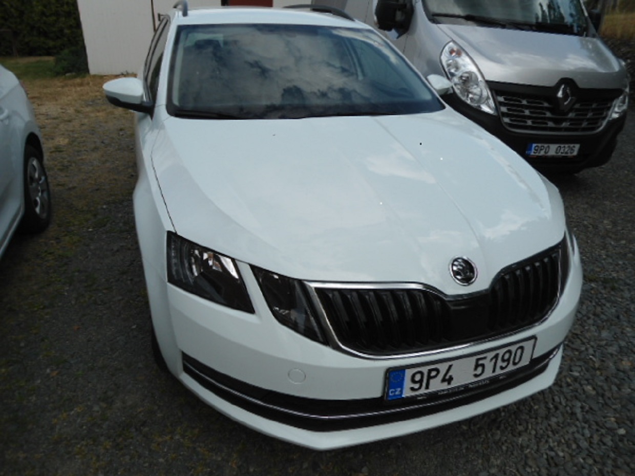 Autopůjčovna Miroslav Hájek foto 3