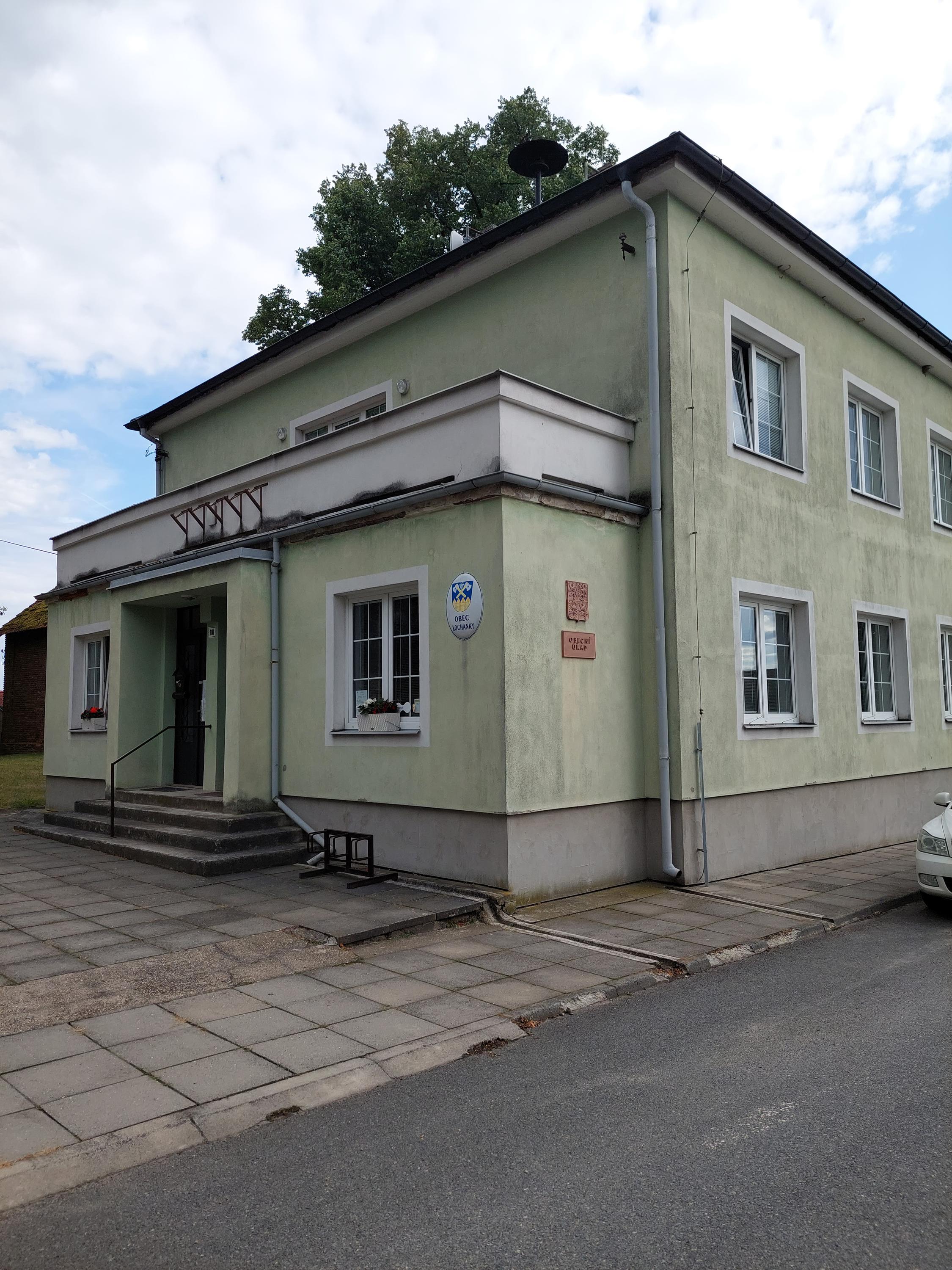 Kochánky - obecní úřad foto 3