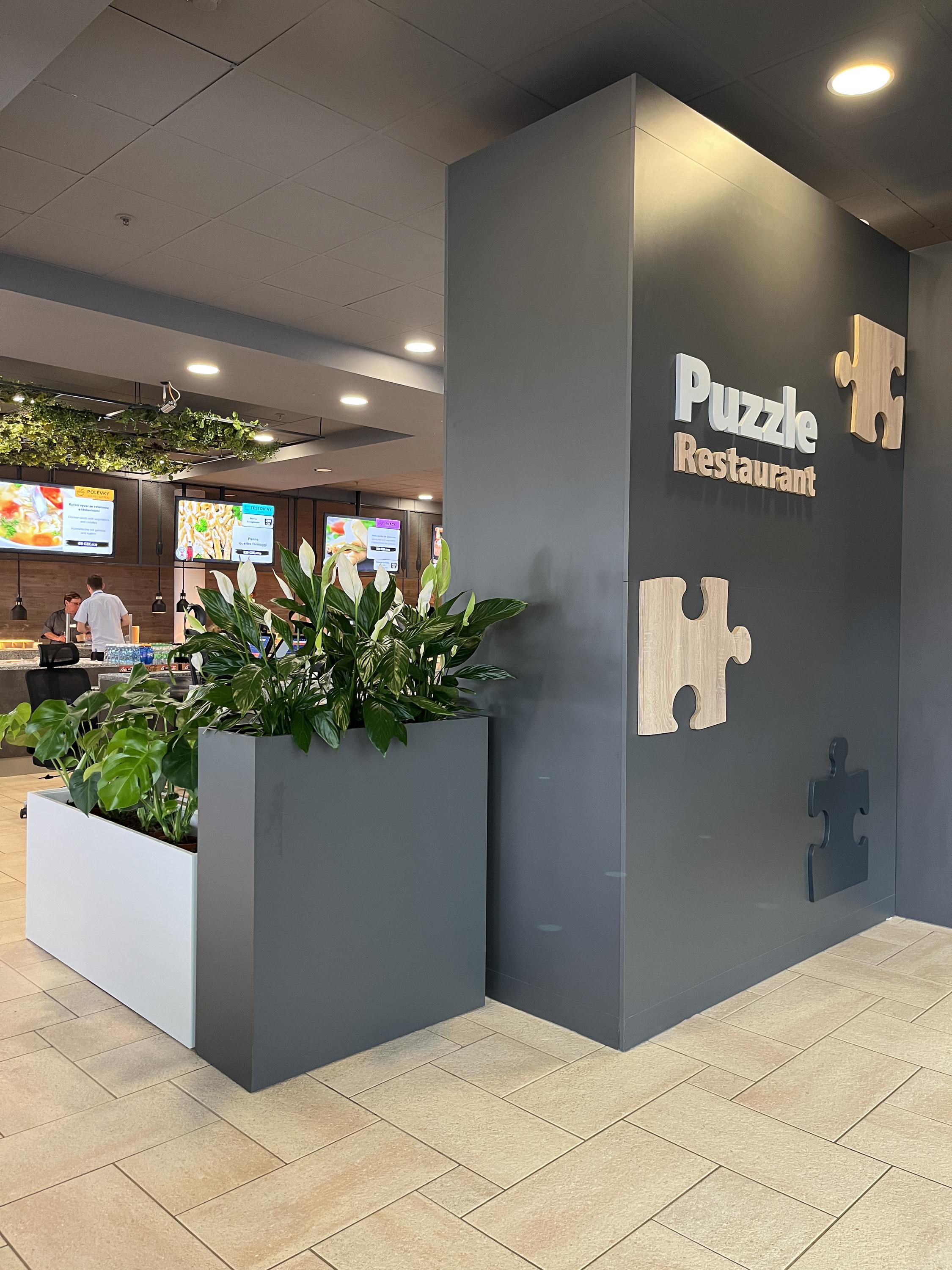 Puzzle restaurace foto 6