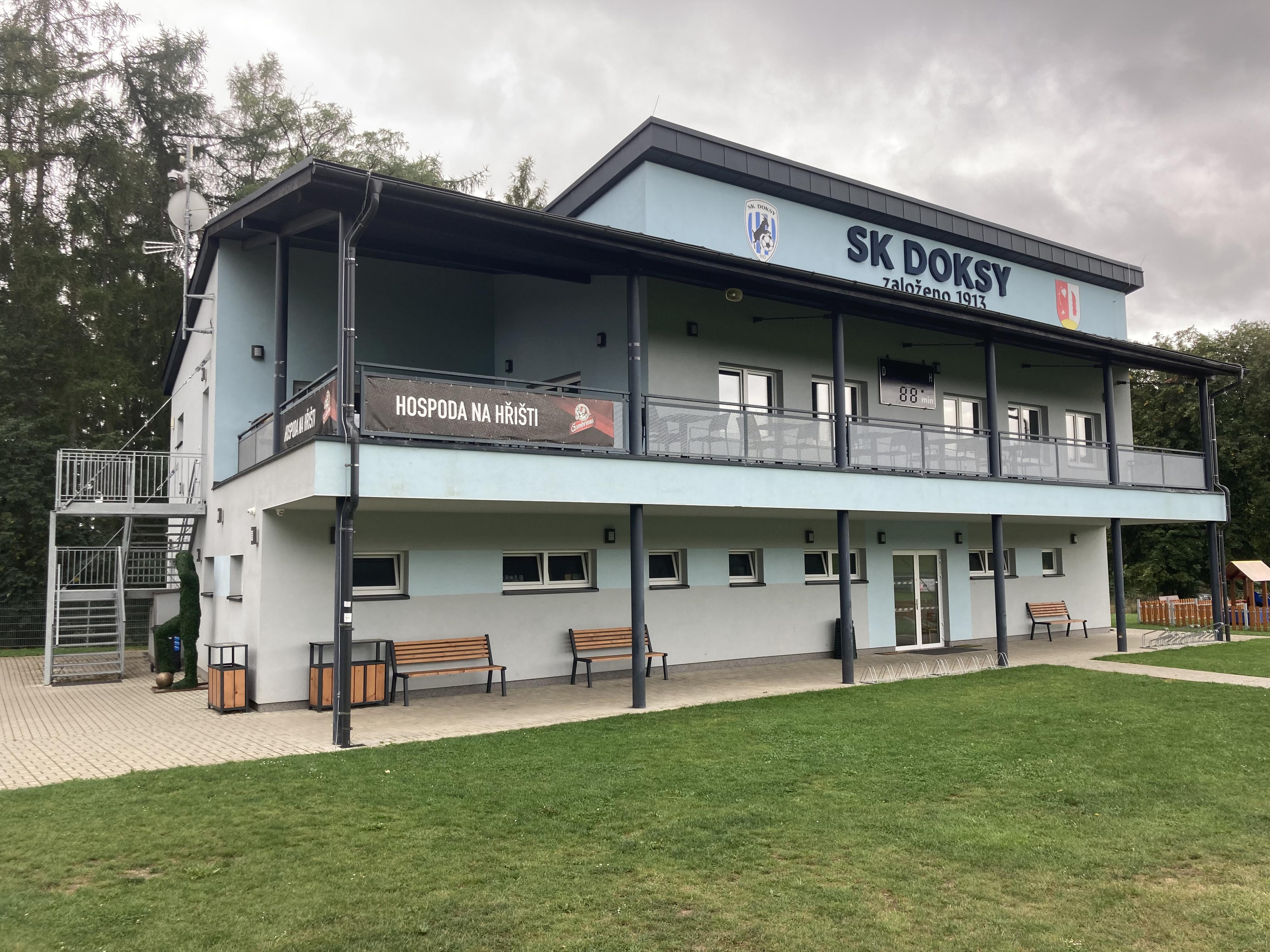 SK Doksy - fotbalové hřiště foto 2